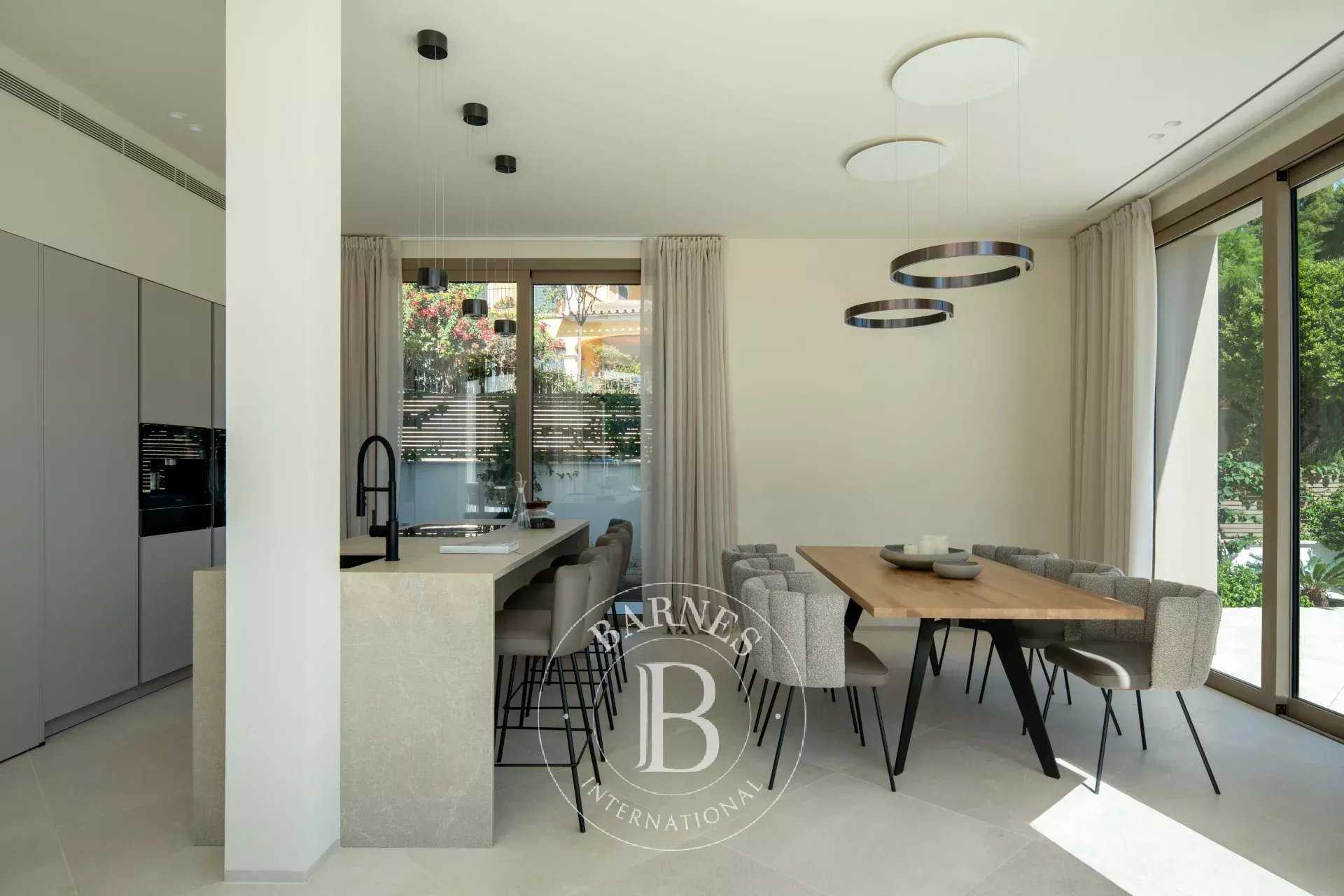 Bendinat  - Villa 7 Cuartos 4 Habitaciones