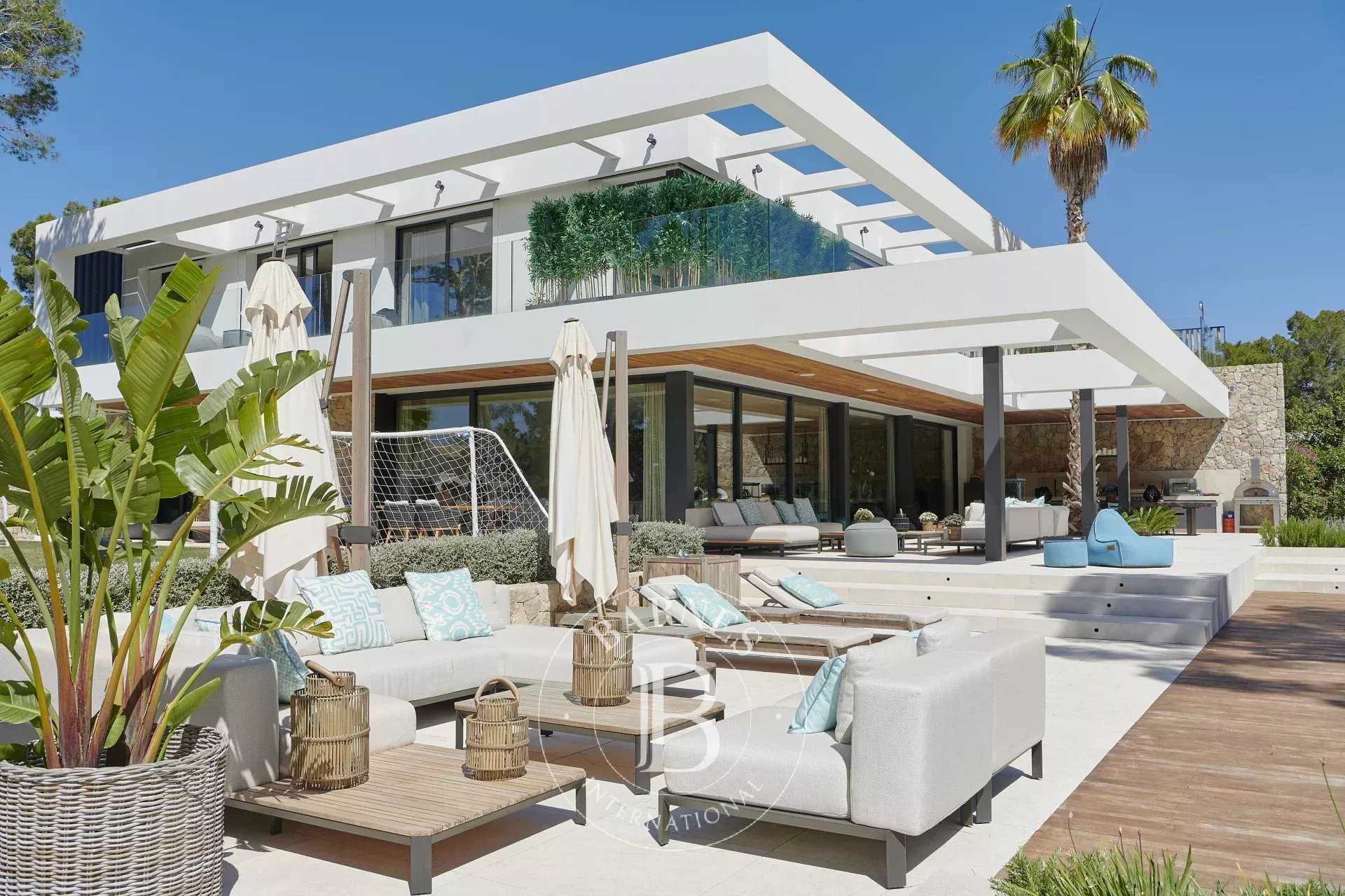 Santa Ponsa  - Villa 6 Bedrooms