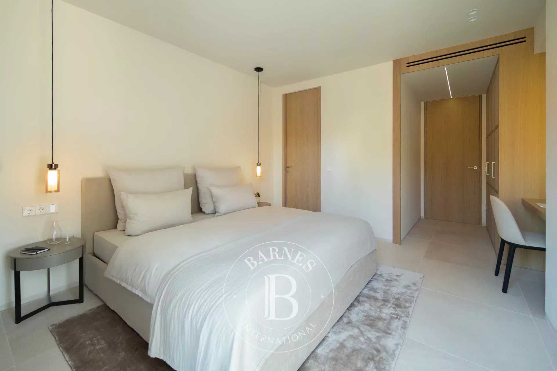 Bendinat  - Villa 7 Cuartos 4 Habitaciones