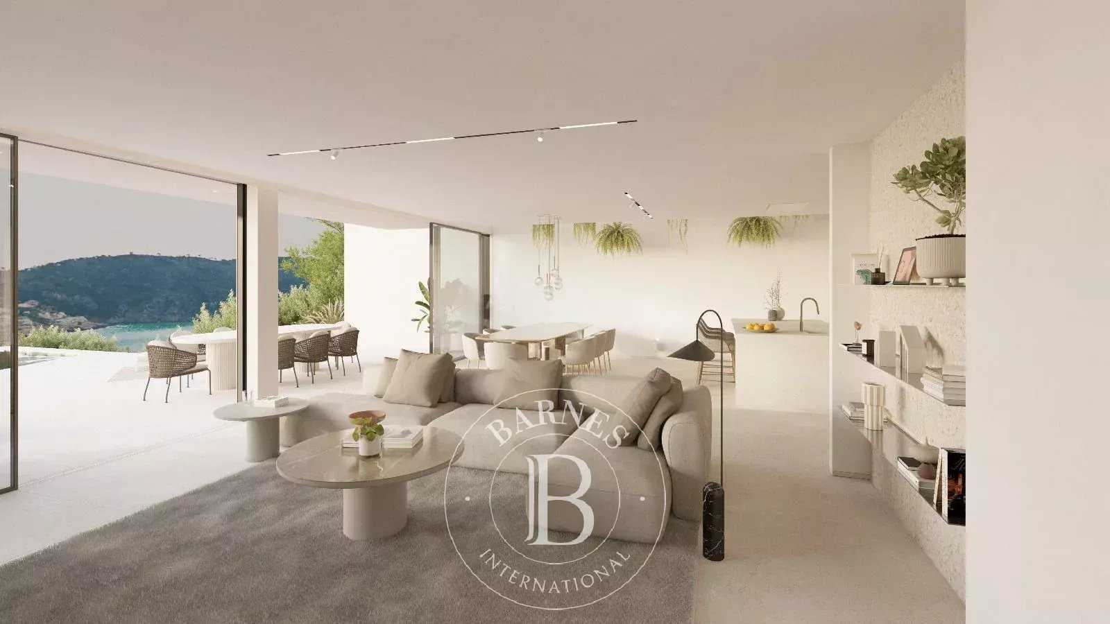 Es Camp de Mar  - Villa 4 Bedrooms