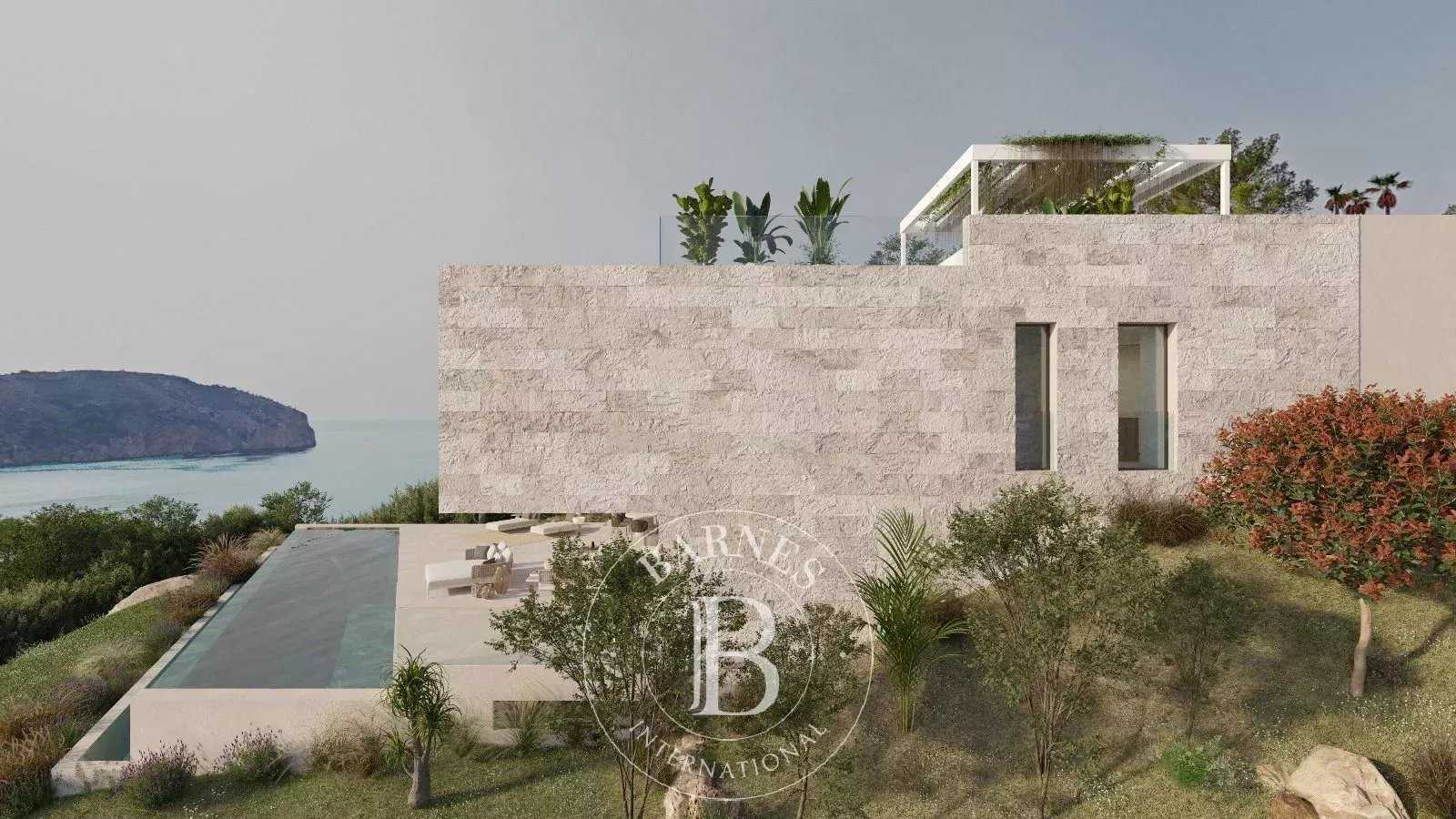 Es Camp de Mar  - Villa 4 Bedrooms