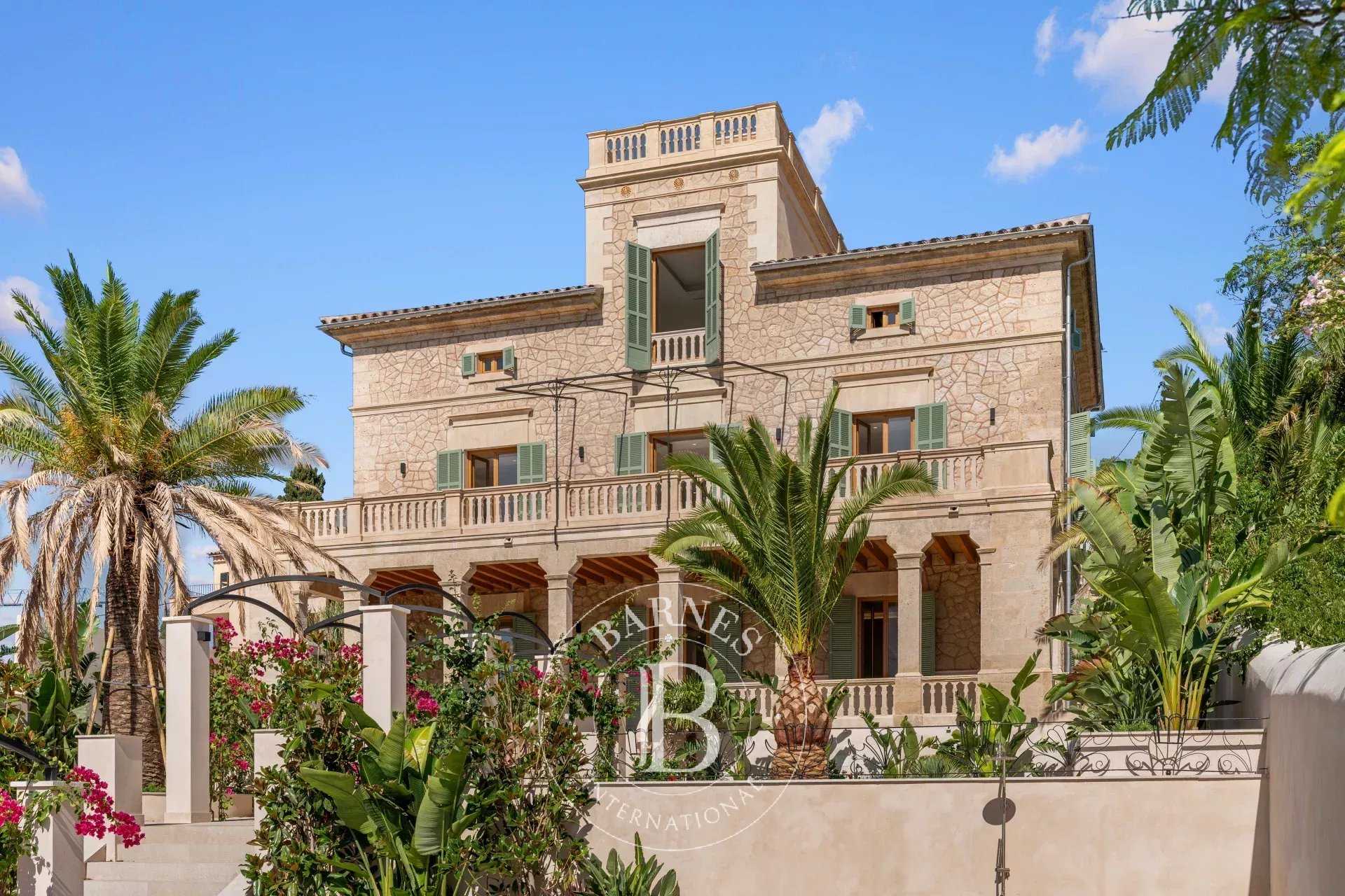 Palma de Mallorca  - Villa 5 Bedrooms