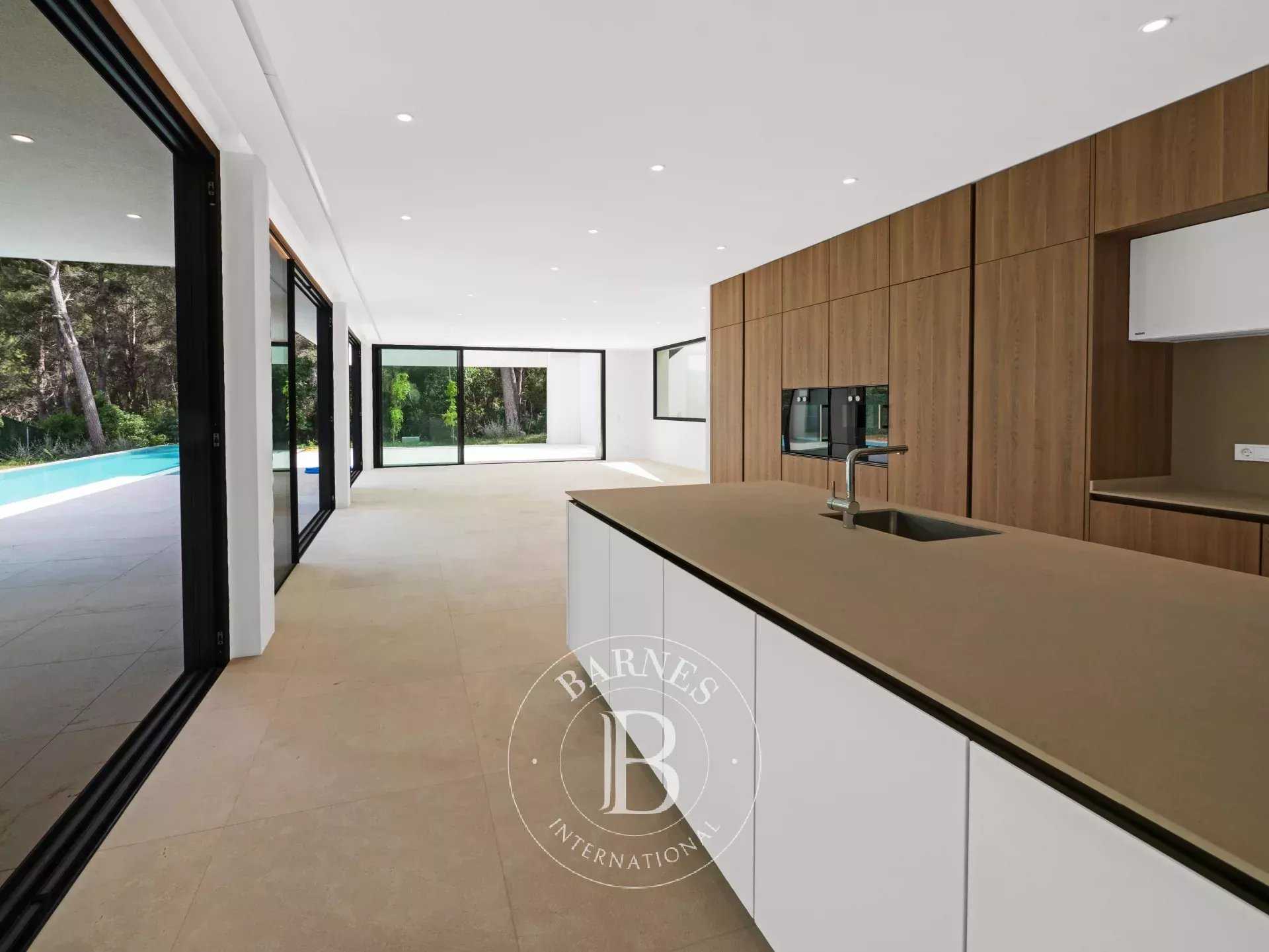 Palma de Mallorca  - Villa 5 Cuartos 4 Habitaciones