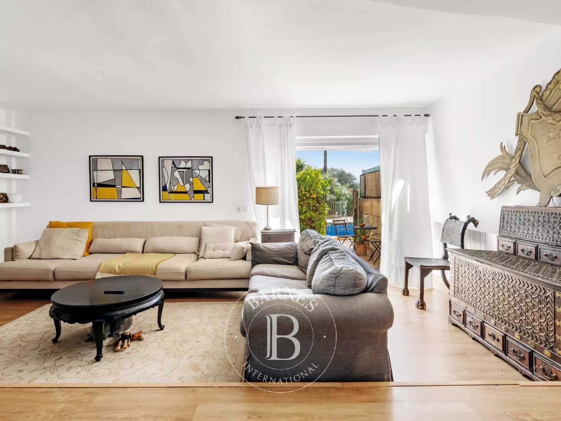 Palma de Mallorca  - Piso 8 Cuartos 4 Habitaciones