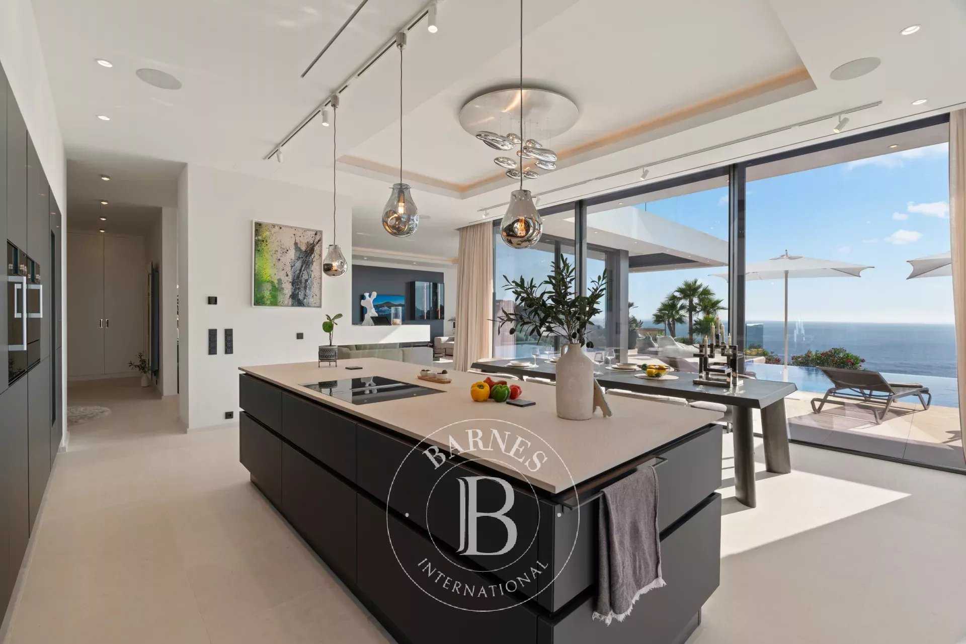 Port d'Andratx  - Villa 6 Bedrooms