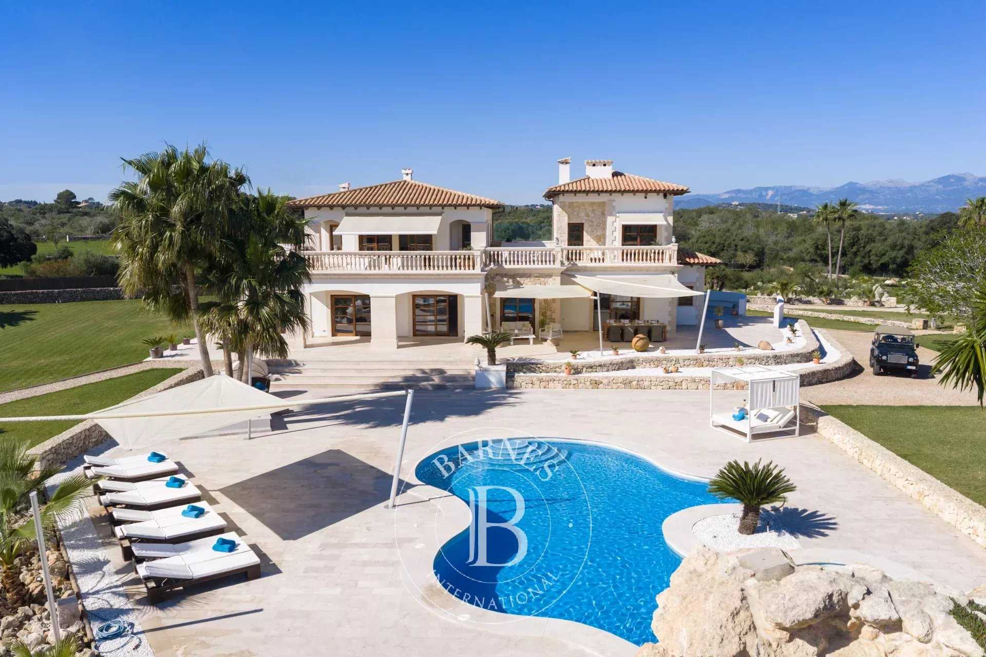 Santa Margalida  - Ensemble immobilier 7 Pi&egrave;ces 6 Chambres