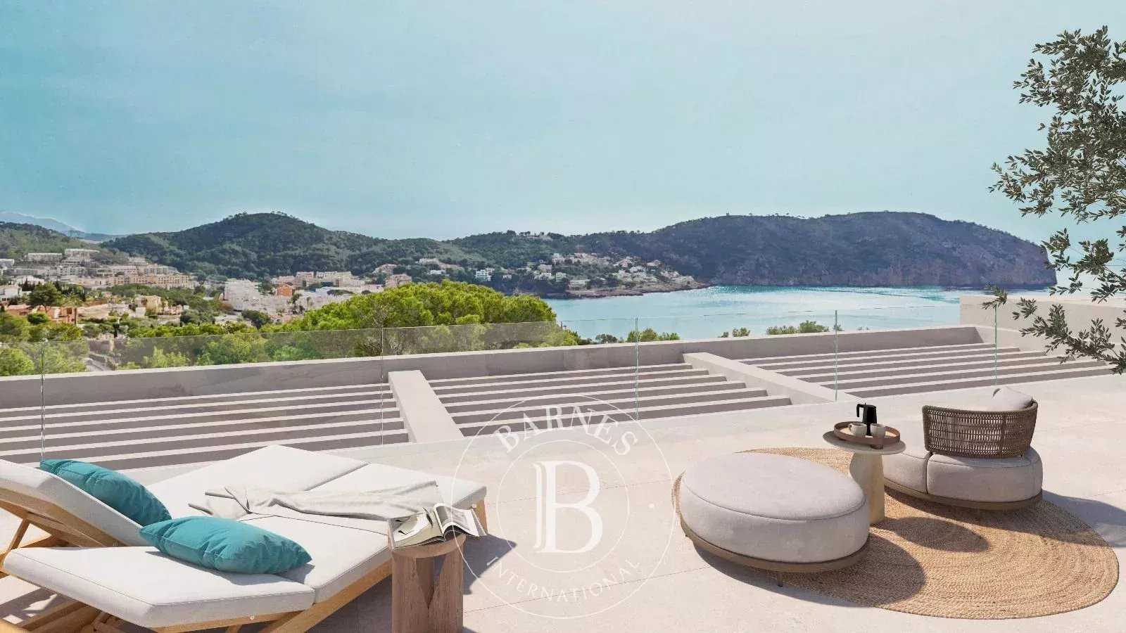 Es Camp de Mar  - Villa 4 Bedrooms