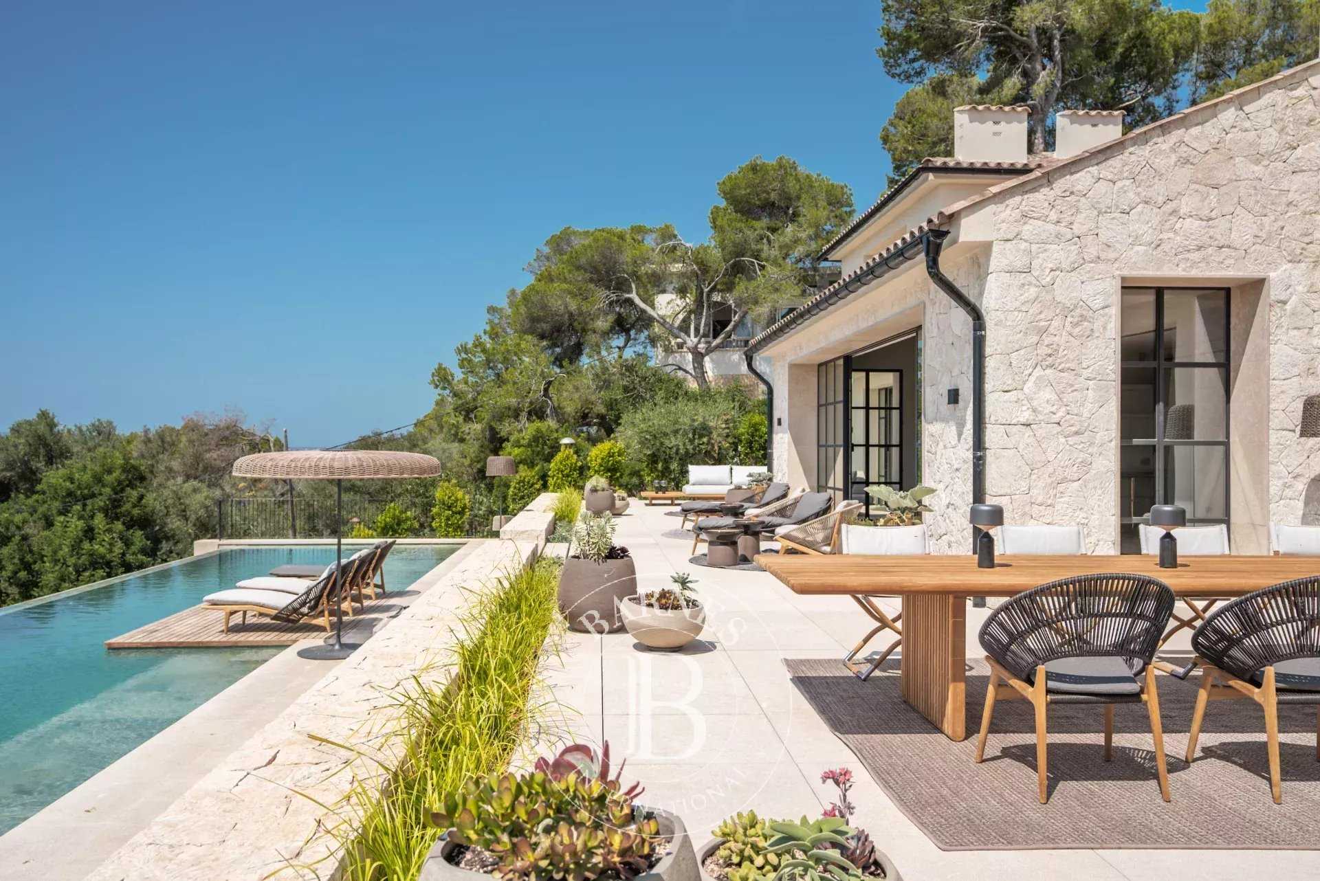 Bendinat  - Villa 6 Bedrooms