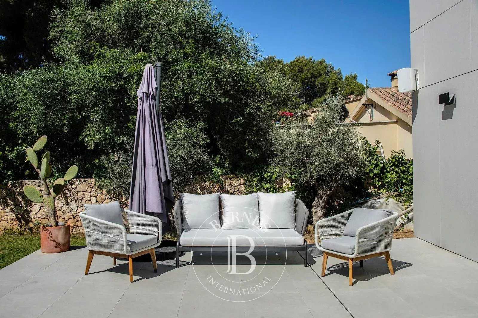 Bendinat  - Villa 5 Pi&egrave;ces 4 Chambres