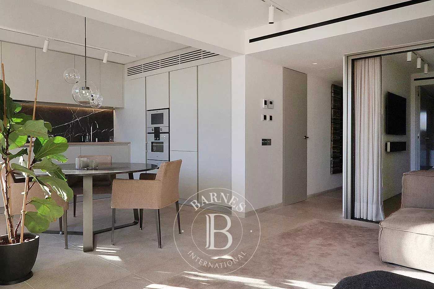 Illetes  - Piso 3 Cuartos 2 Habitaciones