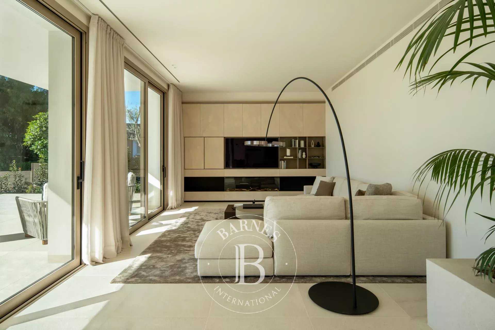 Bendinat  - Villa 7 Cuartos 4 Habitaciones