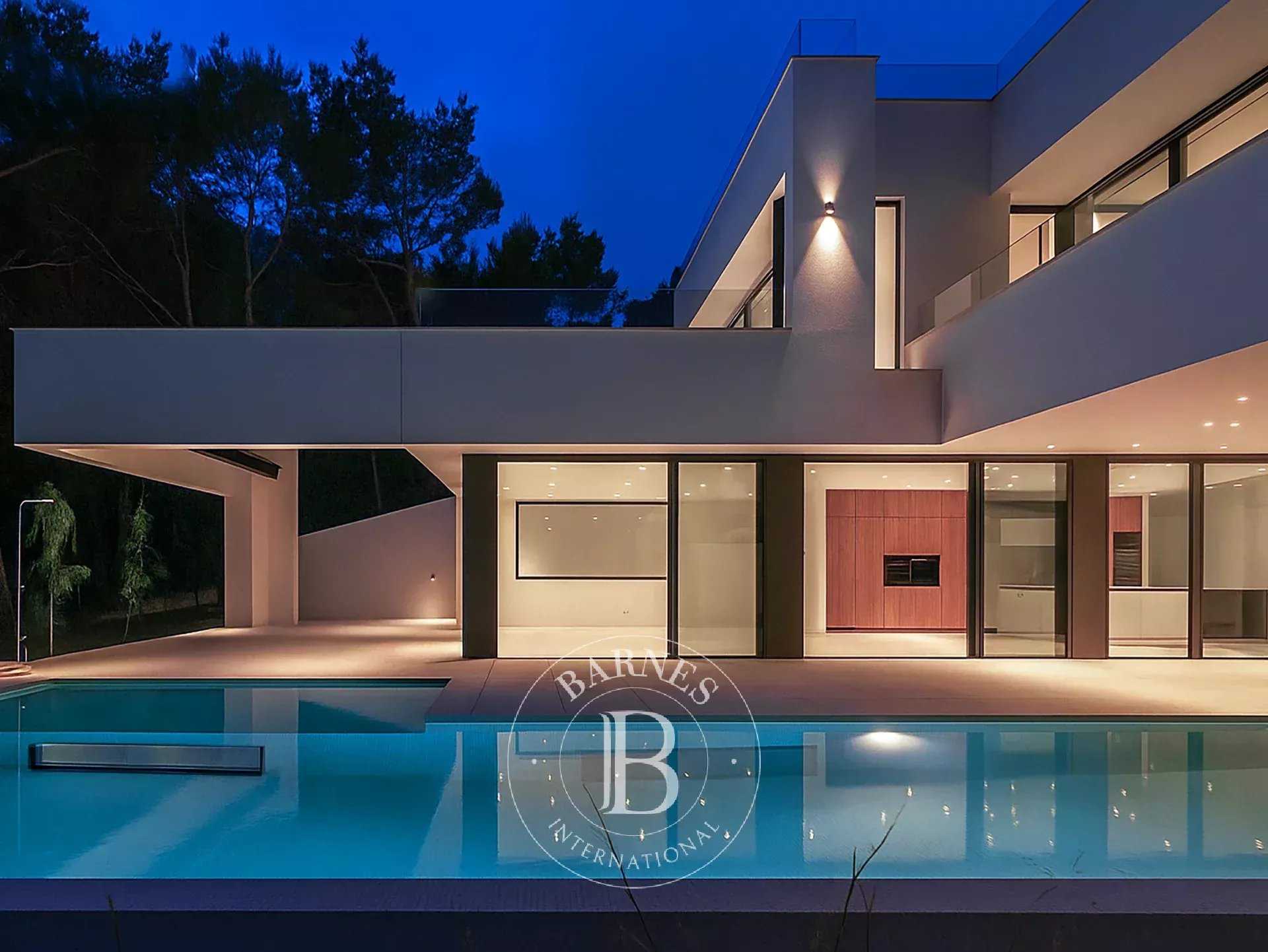 Palma de Mallorca  - Villa 5 Cuartos 4 Habitaciones