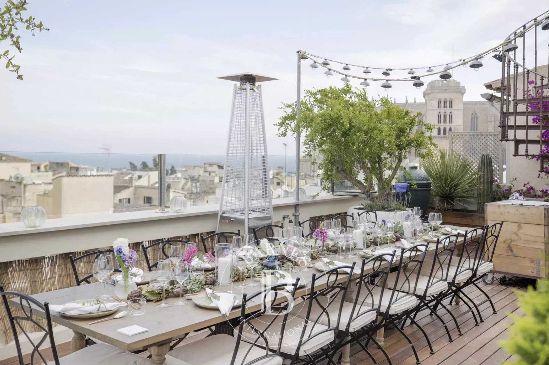 Palma de Mallorca  - Palacete 13 Cuartos 11 Habitaciones