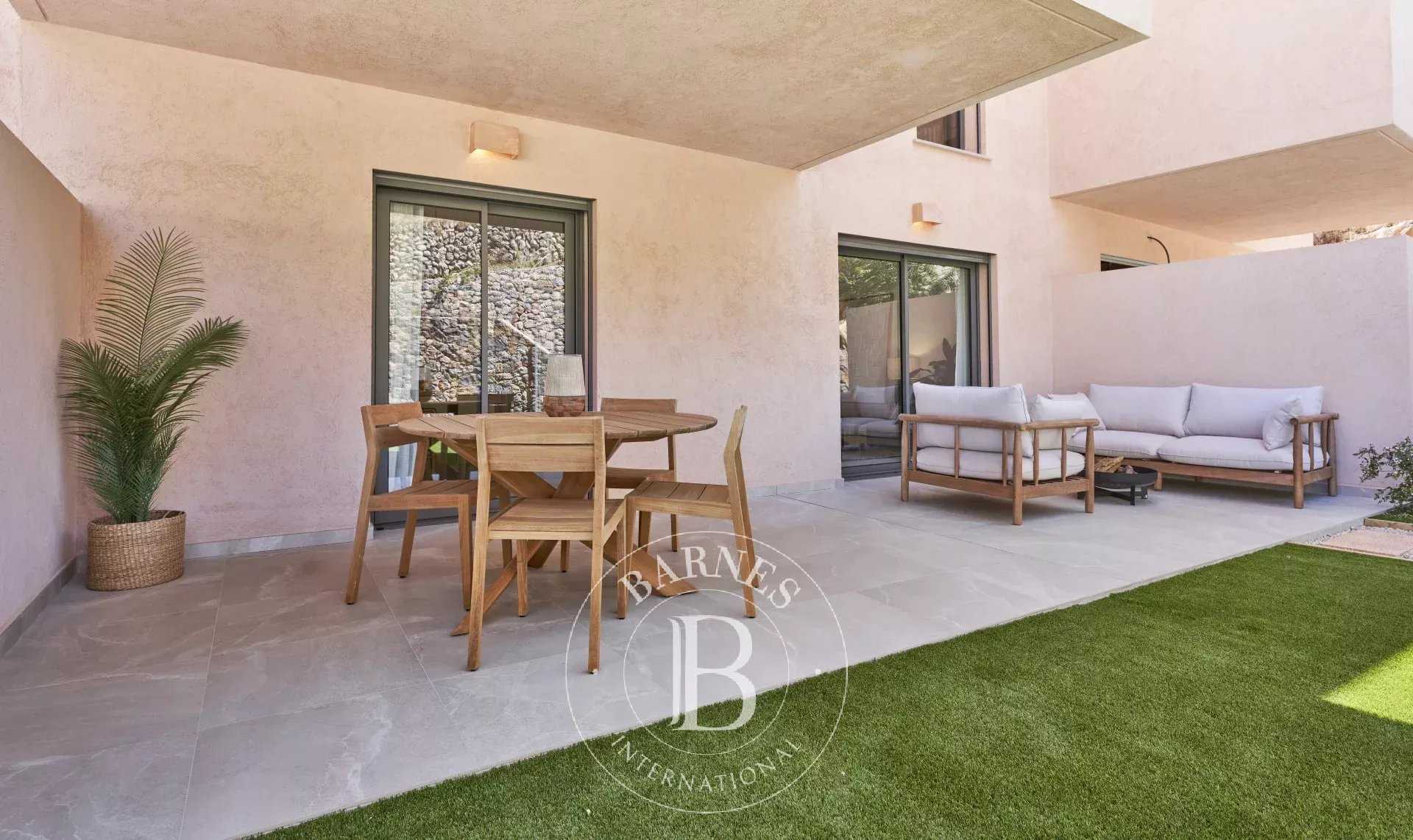 Townhouse Palma de Mallorca  -  ref 86333111 (picture 1)