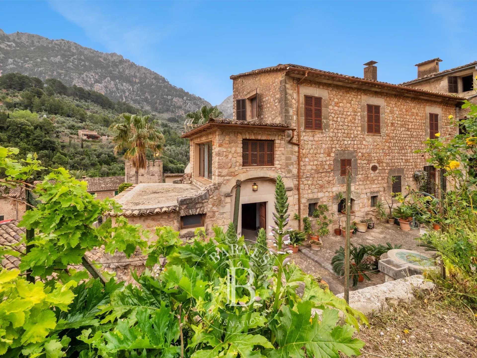 Villa Fornalutx  -  ref 85839916 (picture 3)