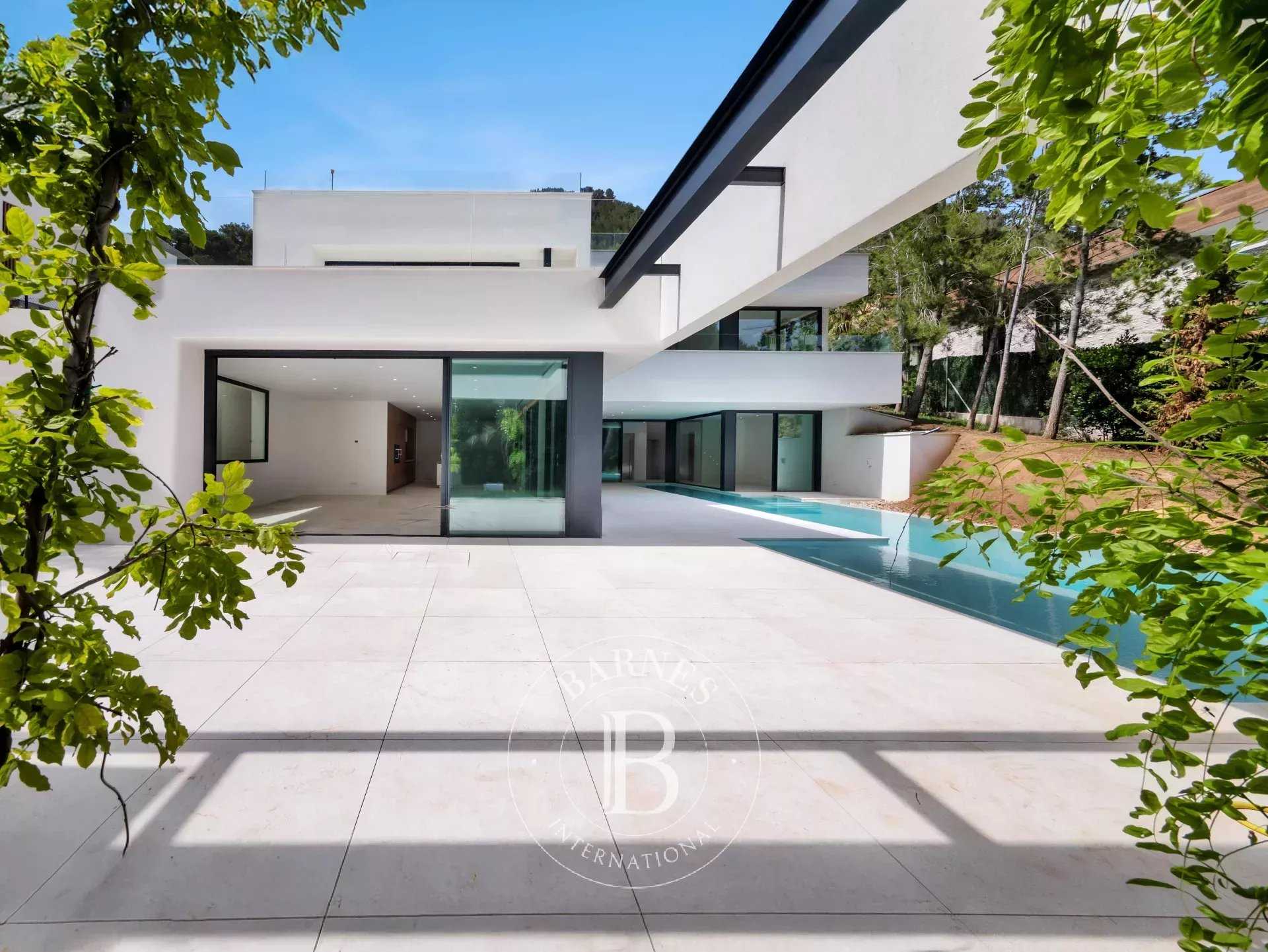 Palma de Mallorca  - Villa 5 Cuartos 4 Habitaciones