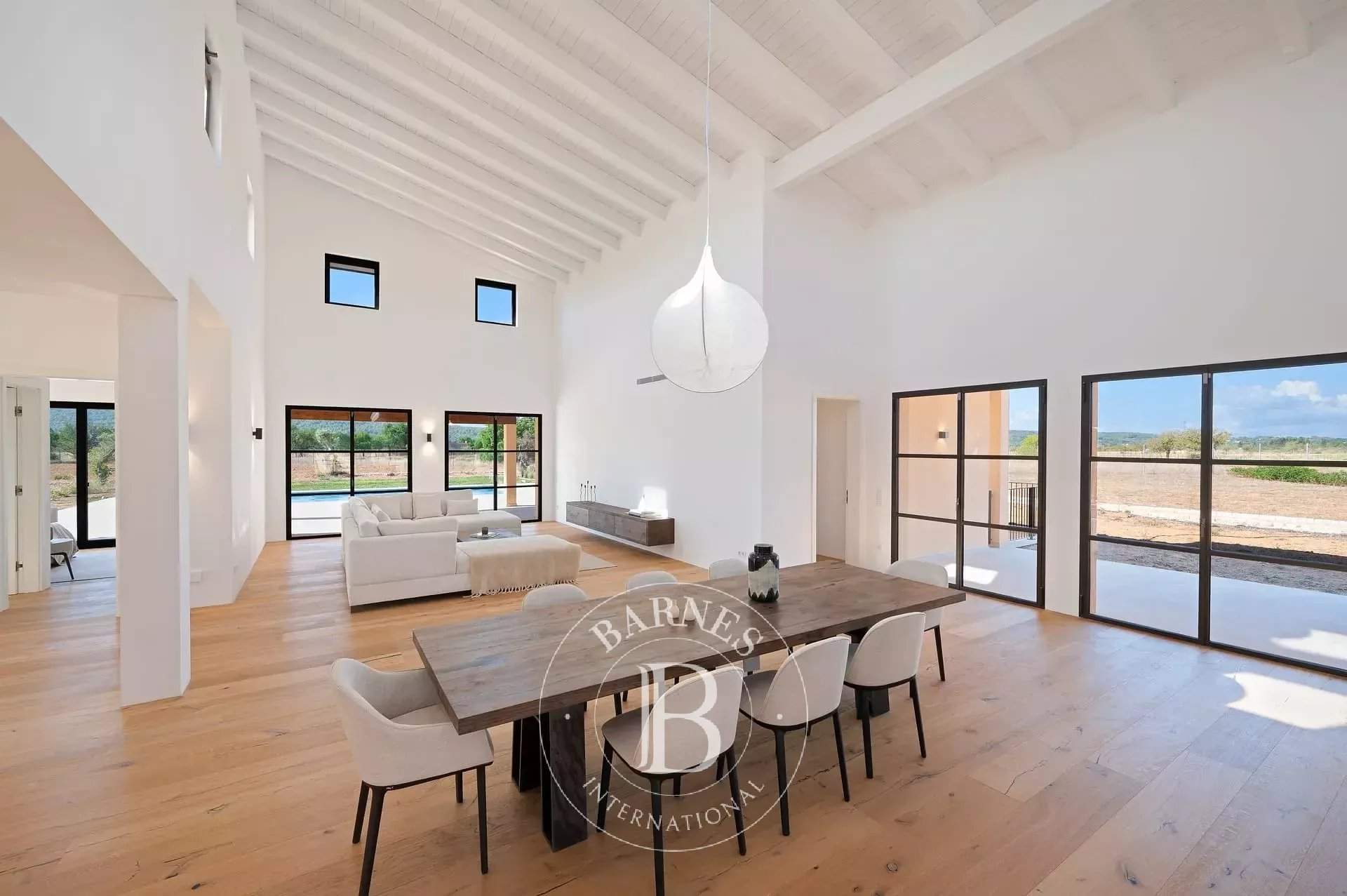 Santa María del Camí  - Villa 5 Cuartos 4 Habitaciones - picture 6