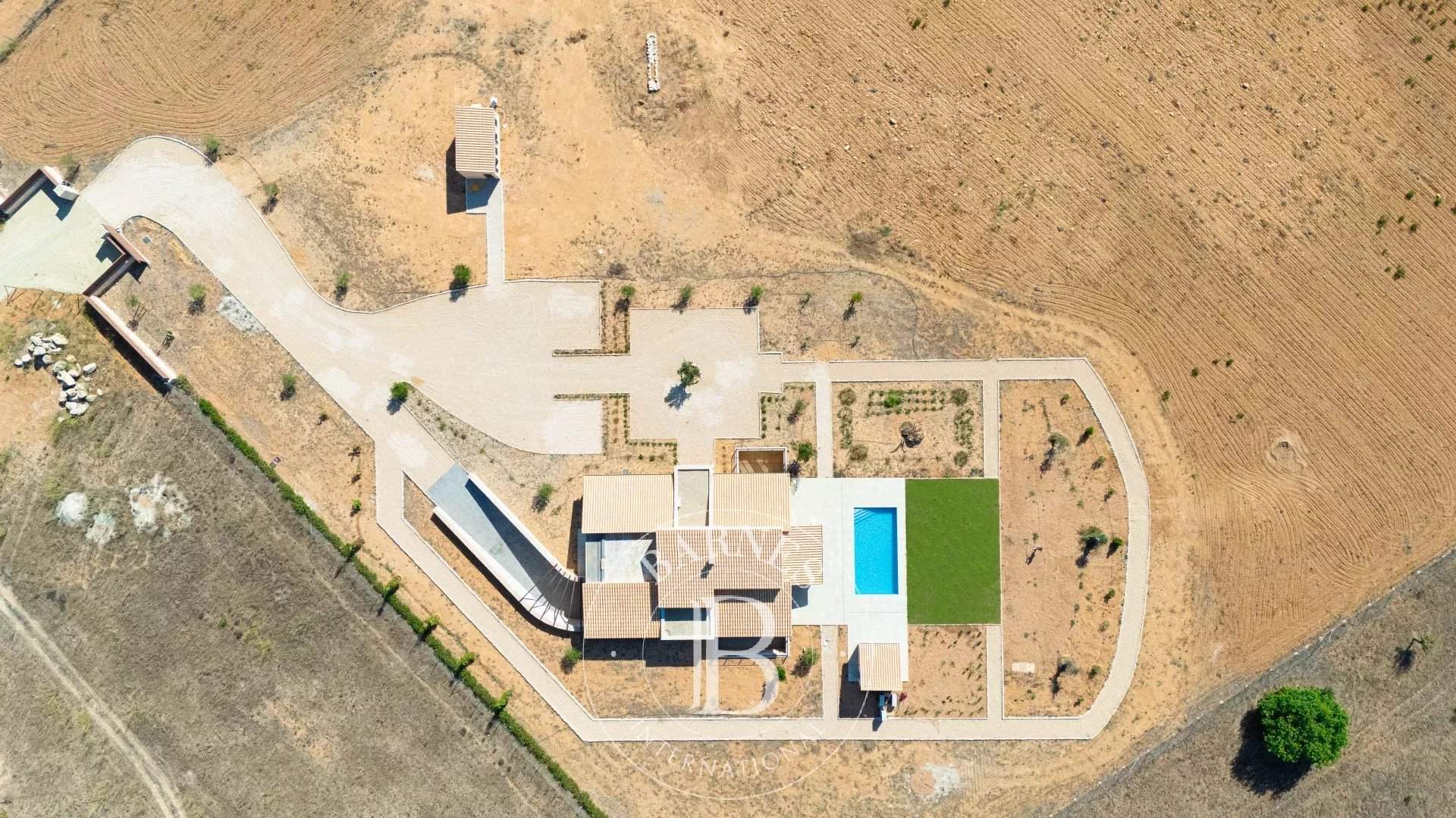 Santa María del Camí  - Villa 5 Cuartos 4 Habitaciones - picture 17