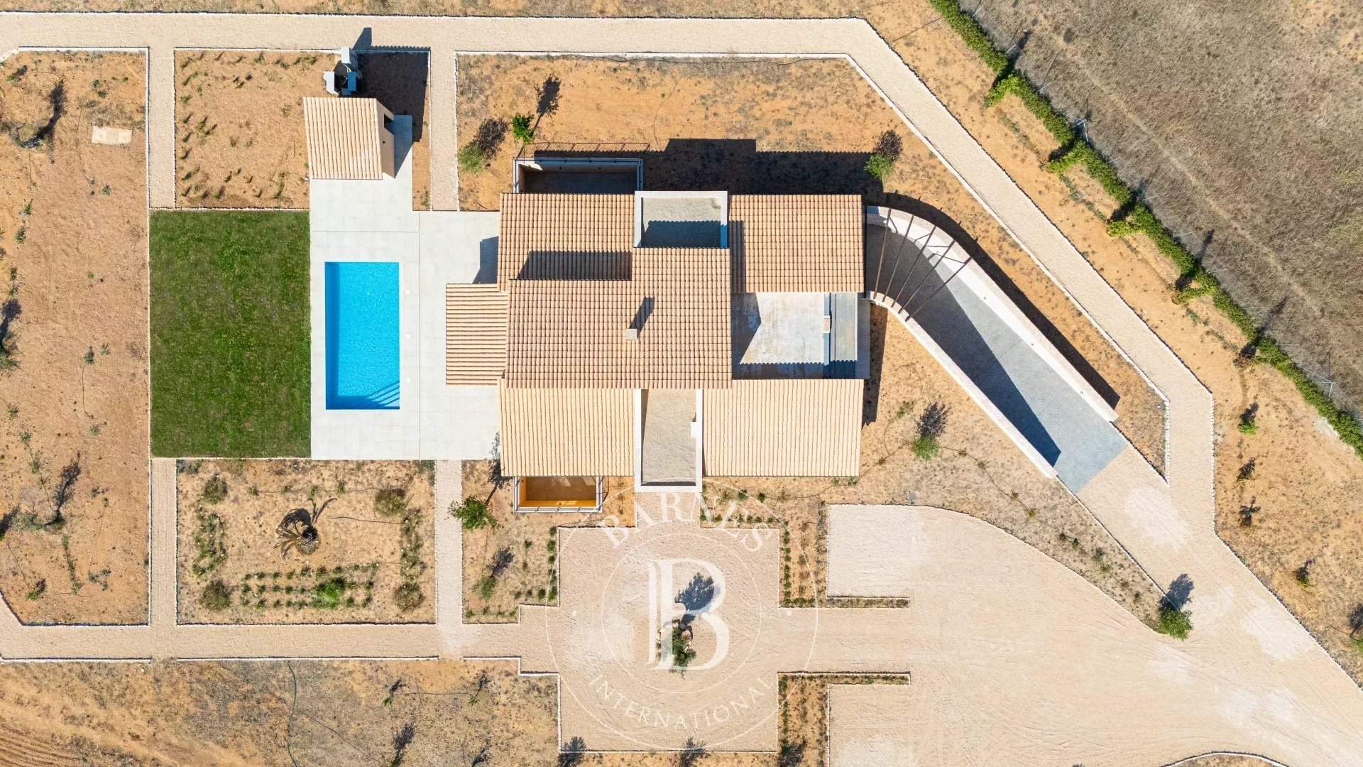 Santa María del Camí  - Villa 5 Cuartos 4 Habitaciones - picture 18