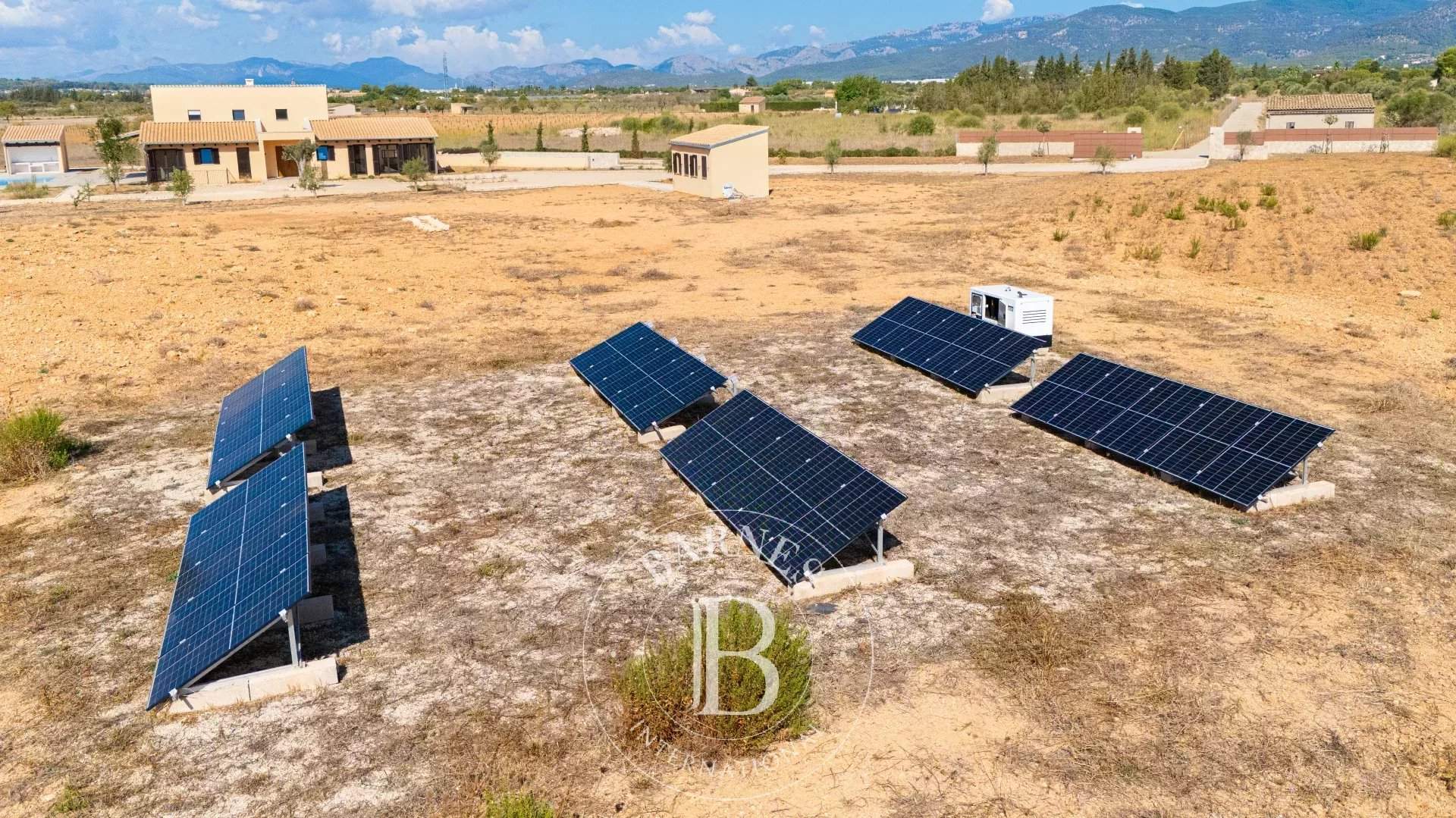 Santa María del Camí  - Villa 5 Cuartos 4 Habitaciones - picture 16