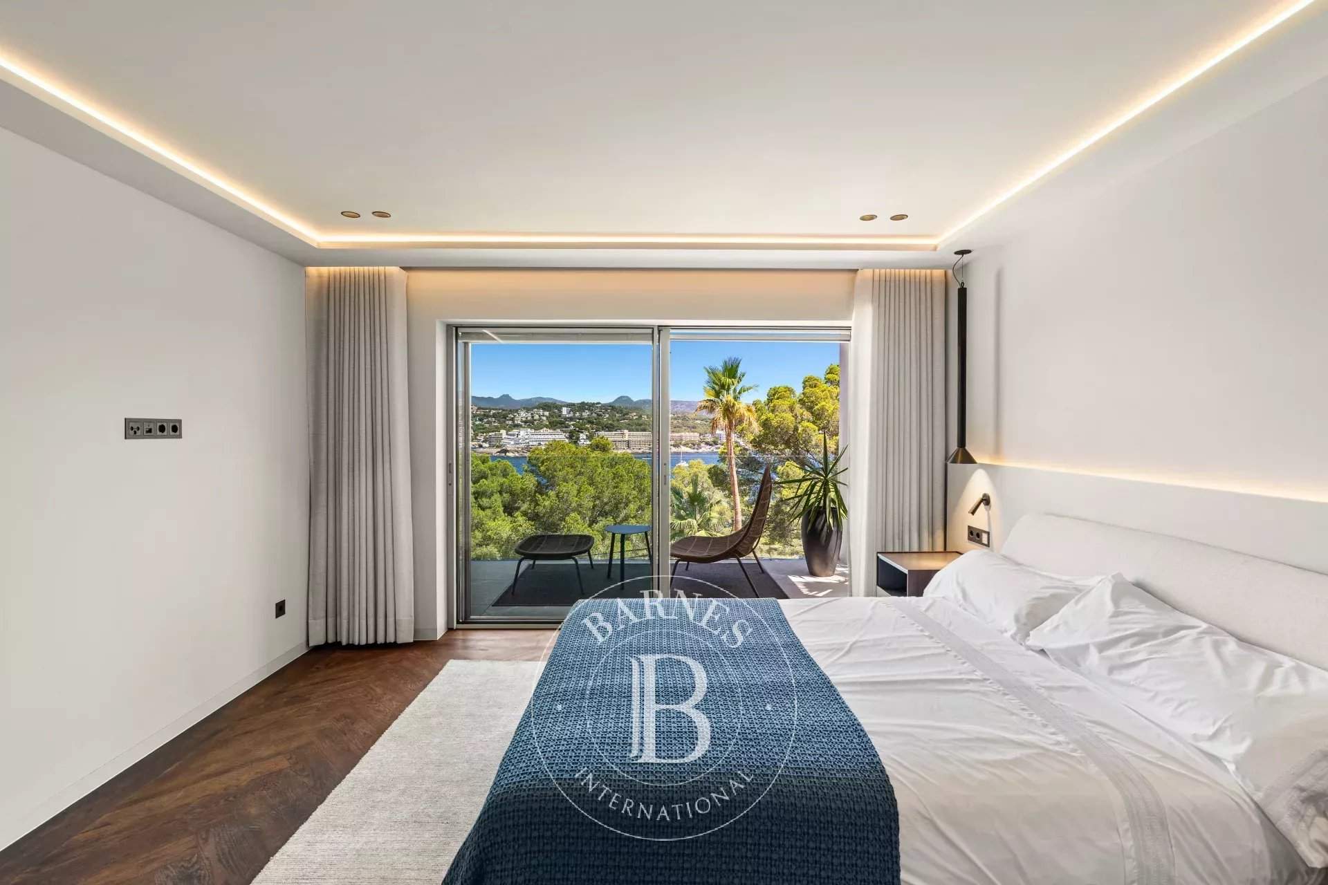 Santa Ponsa  - Villa 5 Cuartos 4 Habitaciones - picture 13