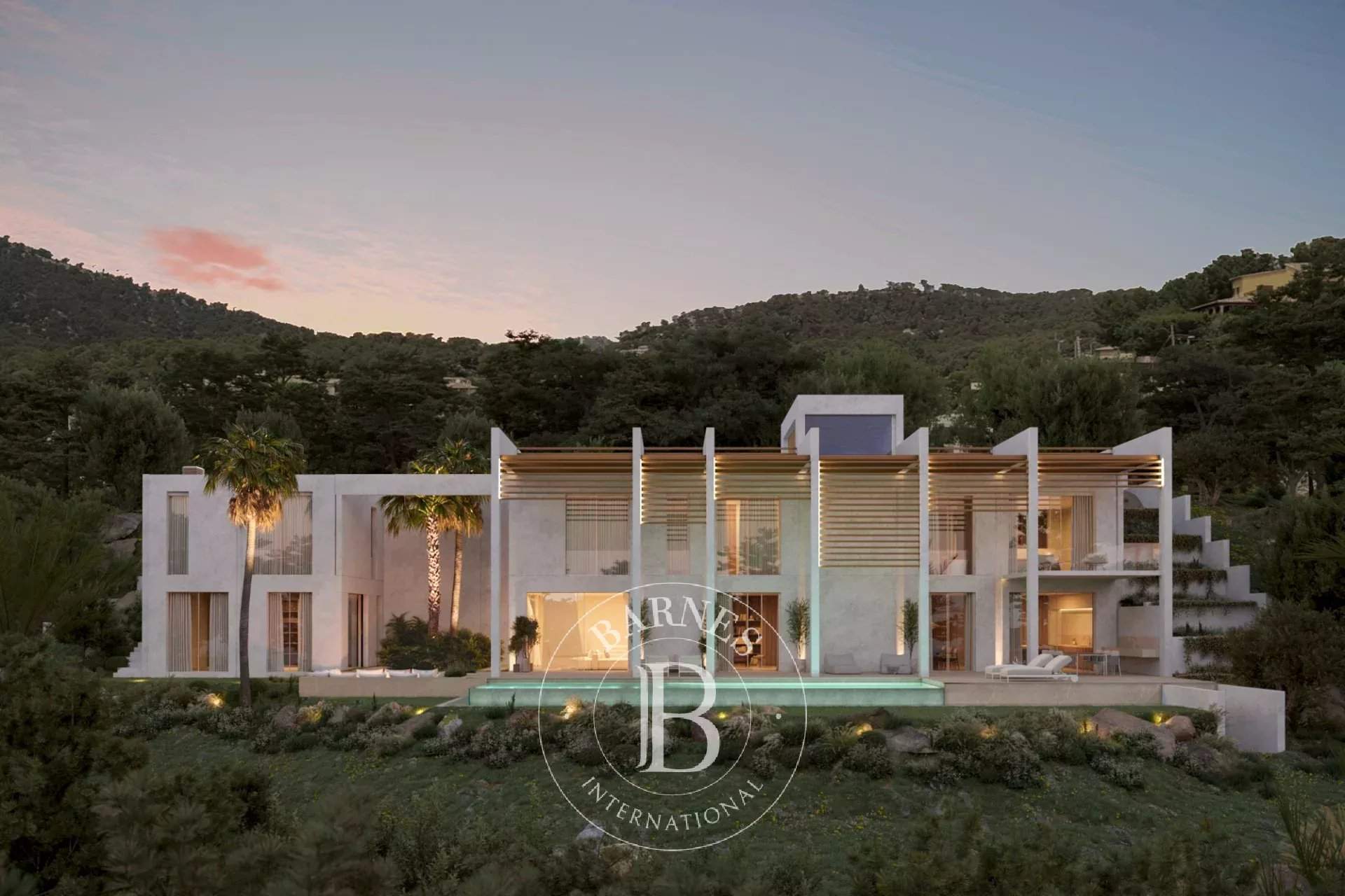 Es Camp de Mar  - Villa 4 Bedrooms - picture 1