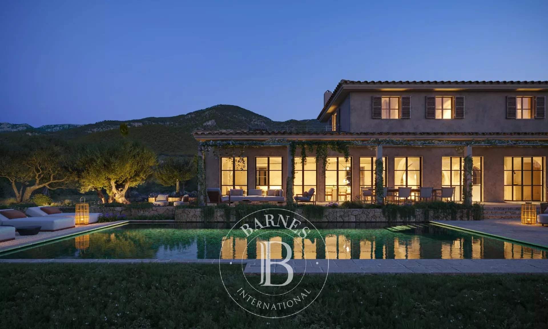 Santa María del Camí  - Villa 5 Bedrooms - picture 2