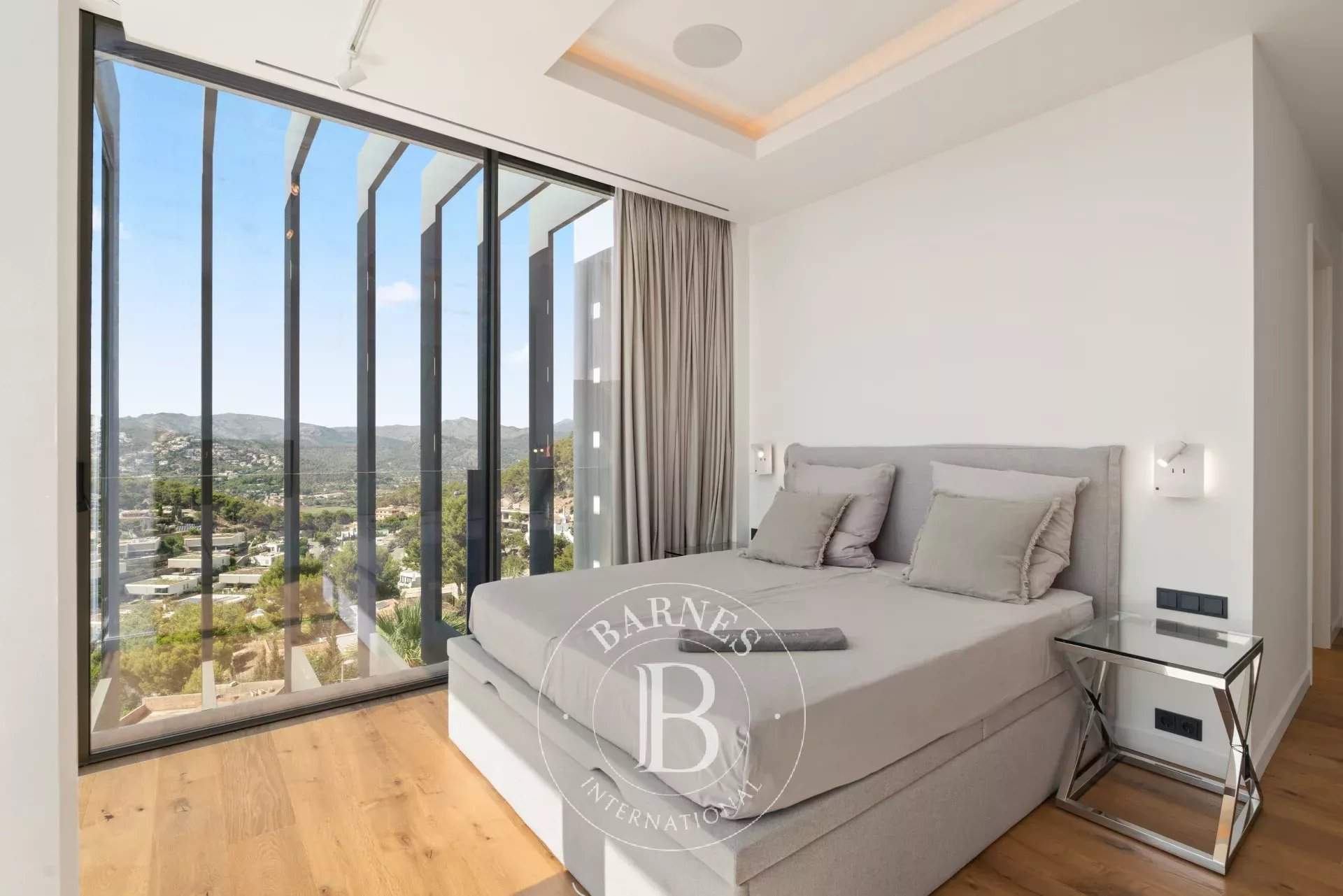 Port d'Andratx  - Villa 6 Bedrooms - picture 13