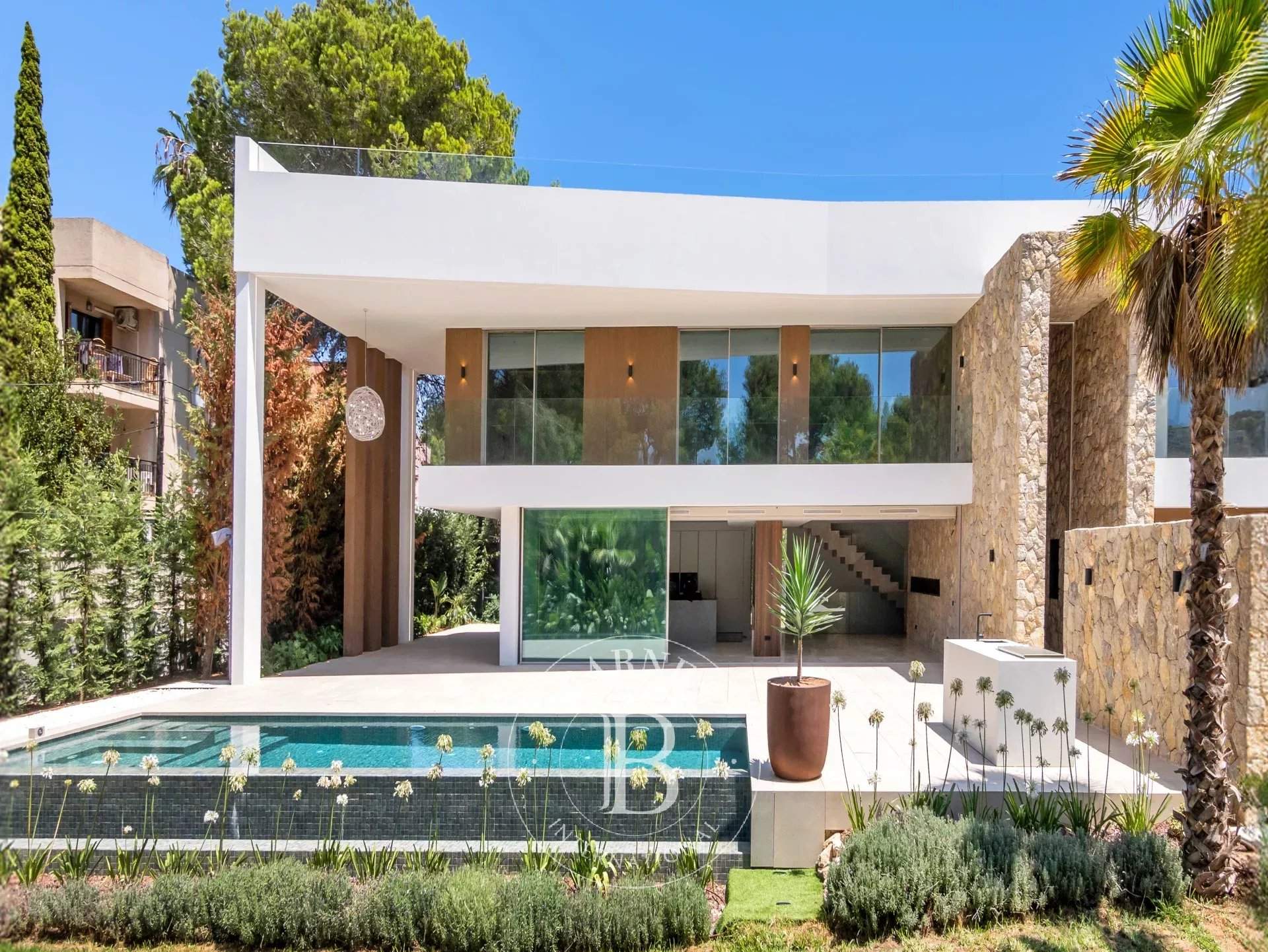 Santa Ponsa  - Villa 9 Cuartos 4 Habitaciones - picture 3