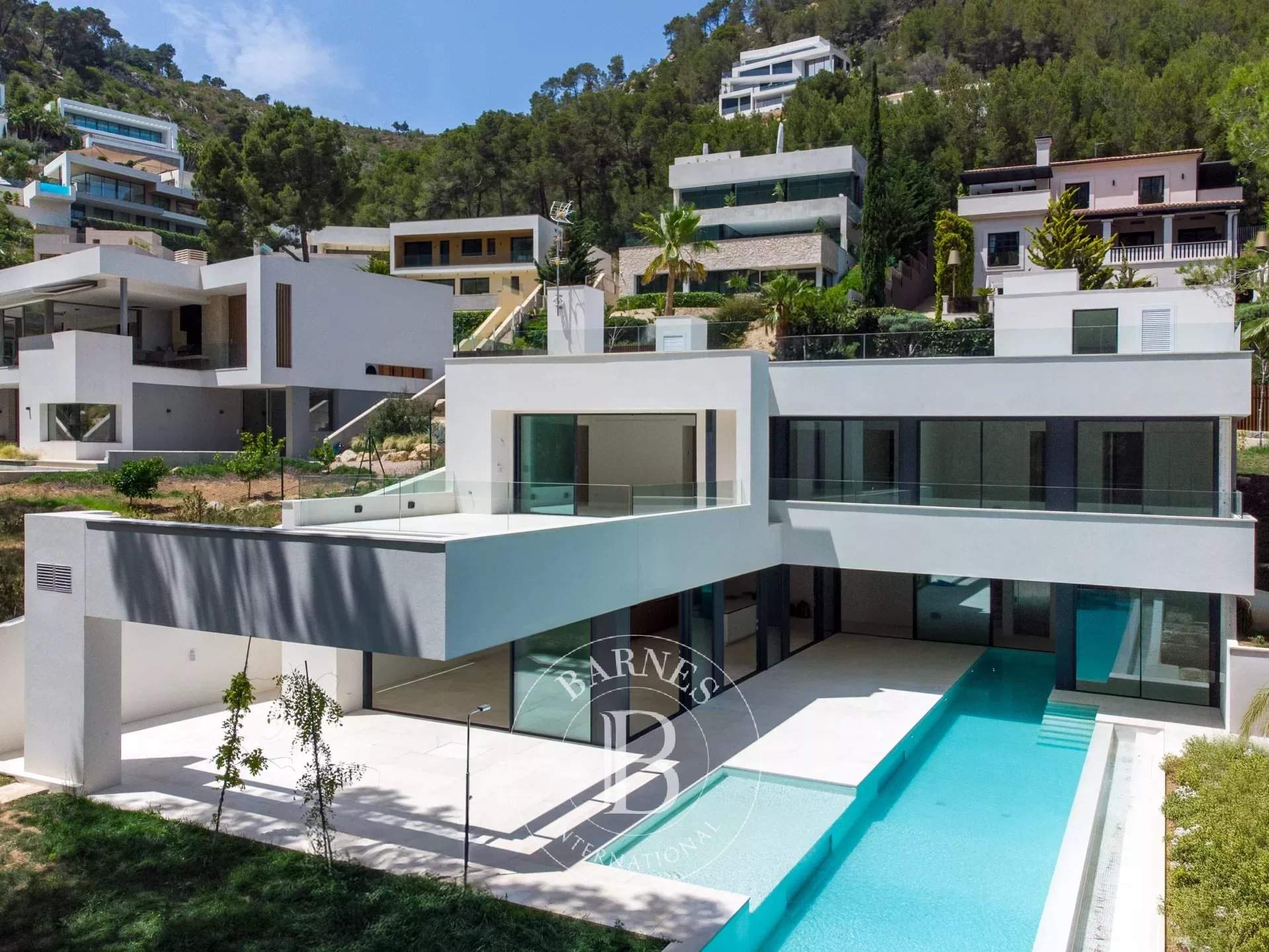 Palma de Mallorca  - Villa 5 Cuartos 4 Habitaciones - picture 13