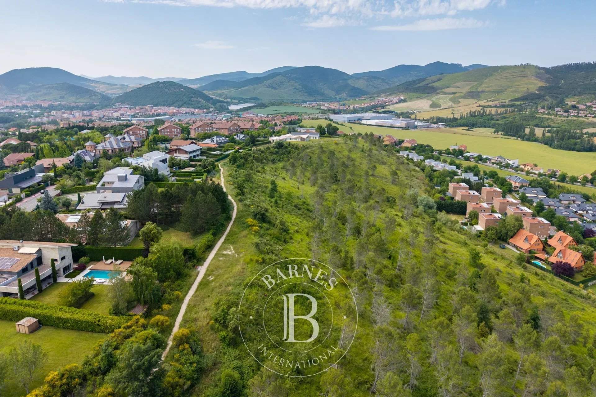 Pamplona  - Villa 6 Bedrooms - picture 11