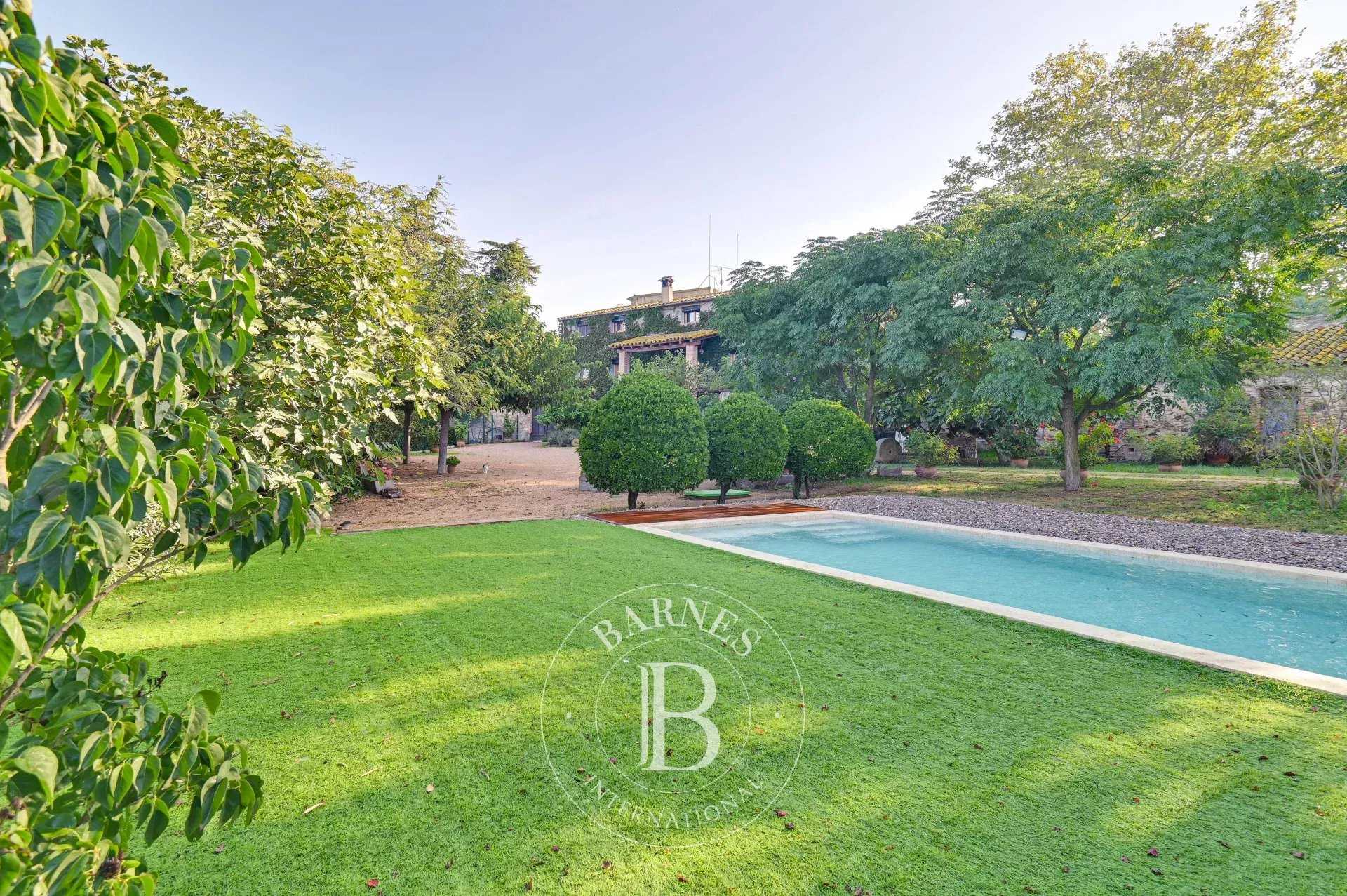 Llagostera  - Mas 12 Bedrooms