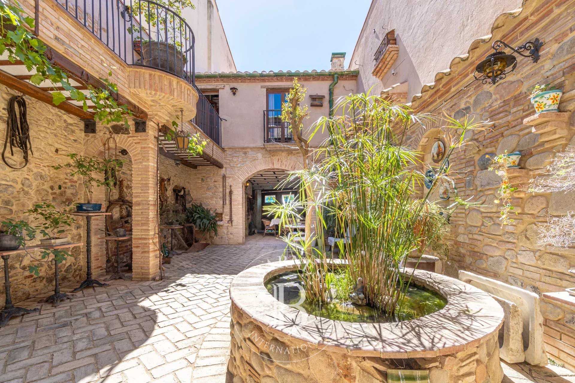 Castello d'Empuries  - Maison de village 