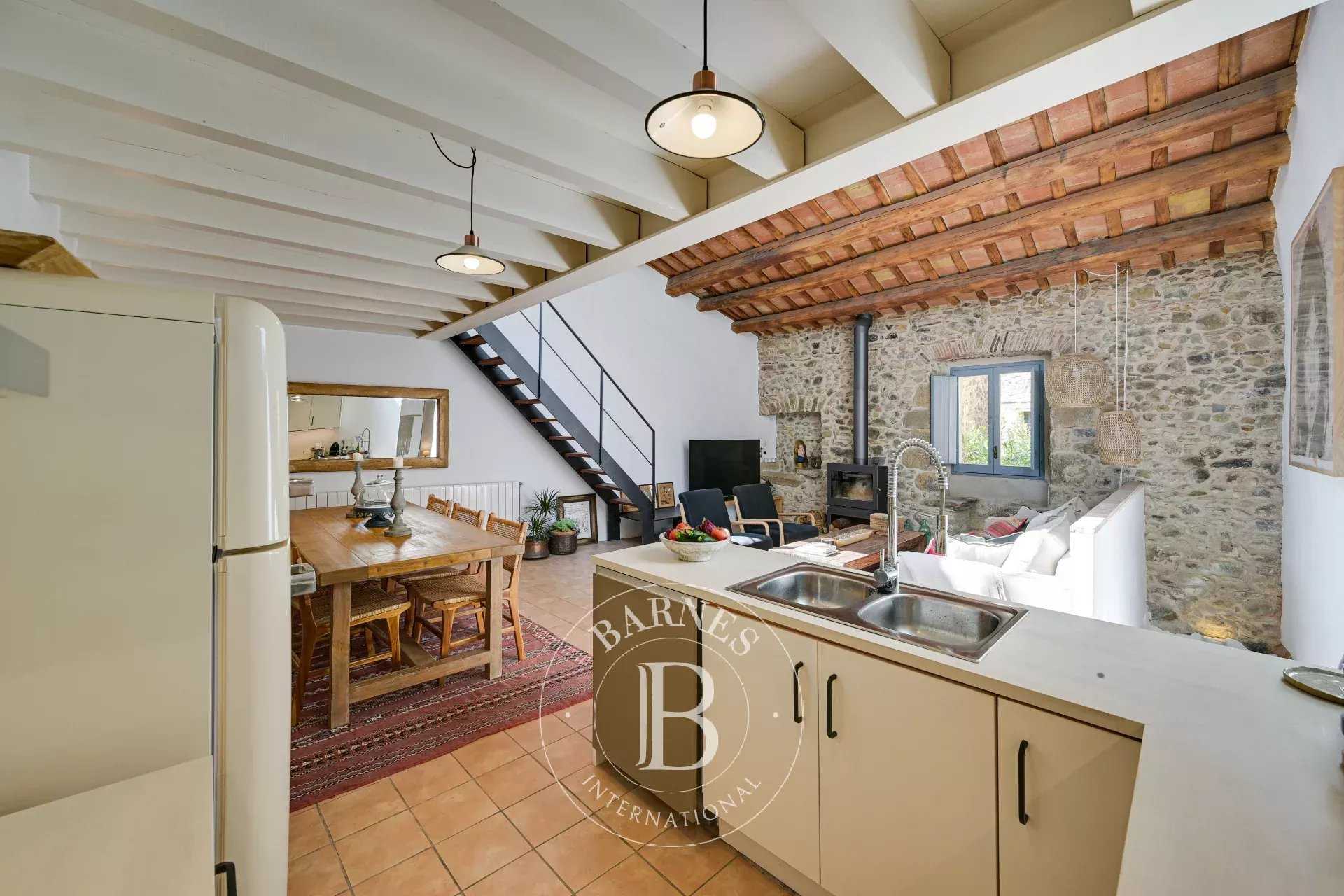 Cruilles  - Village house 3 Bedrooms