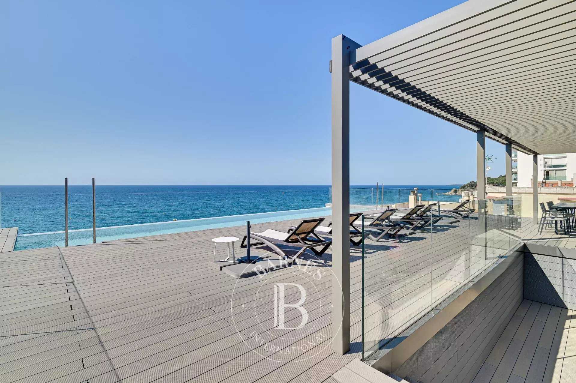 Lloret de Mar  - Piso 5 Cuartos 3 Habitaciones