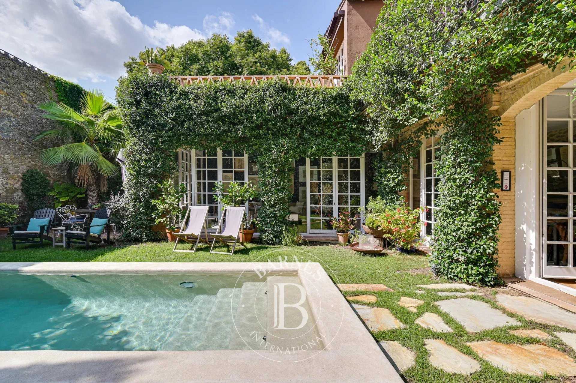 Corça  - Casa de pueblo 