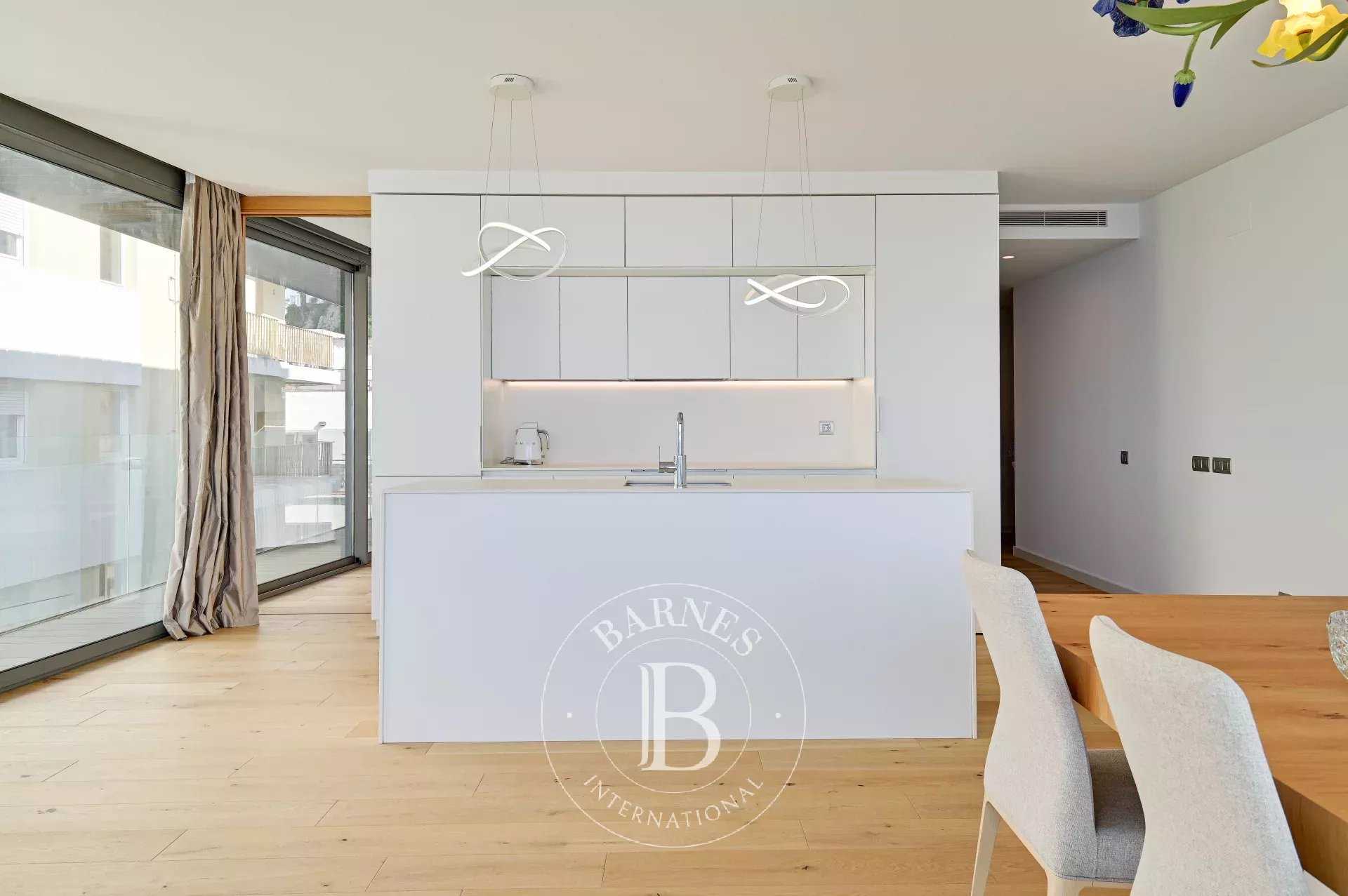 Lloret de Mar  - Piso 5 Cuartos 3 Habitaciones