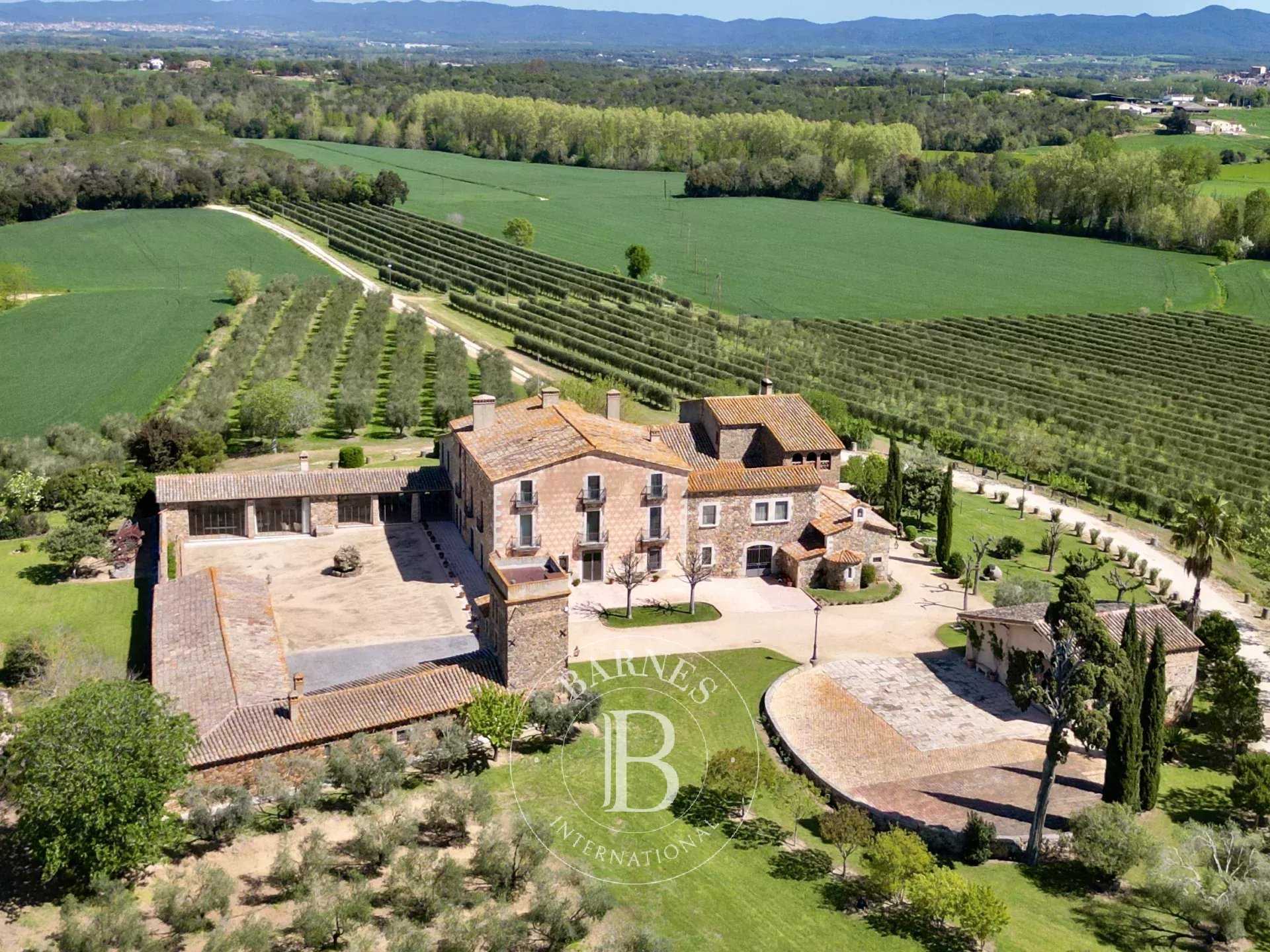 Llagostera  - Mas 22 Bedrooms