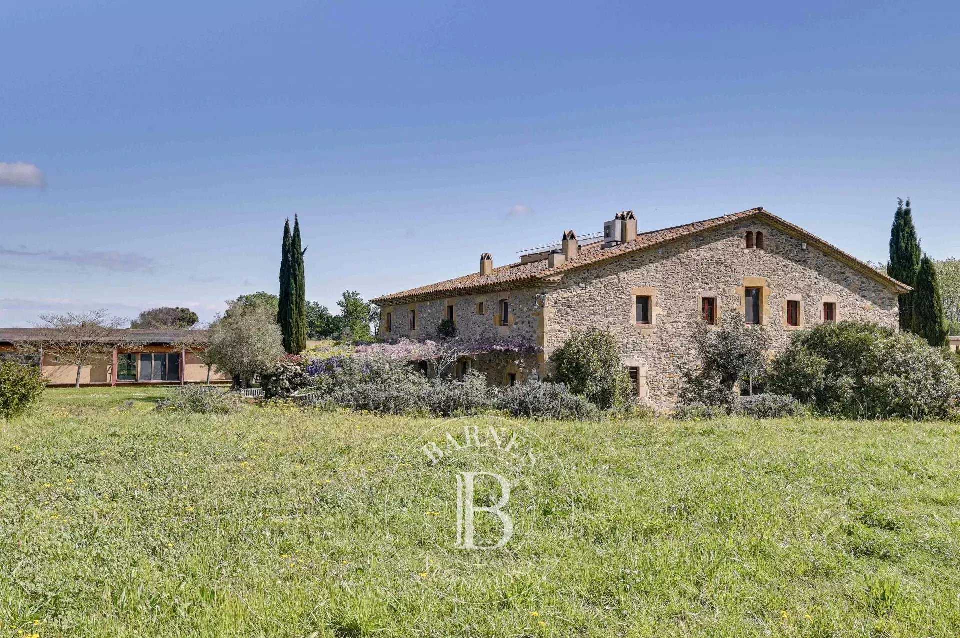 Torrent d'Emporda  - Vineyard property 11 Bedrooms
