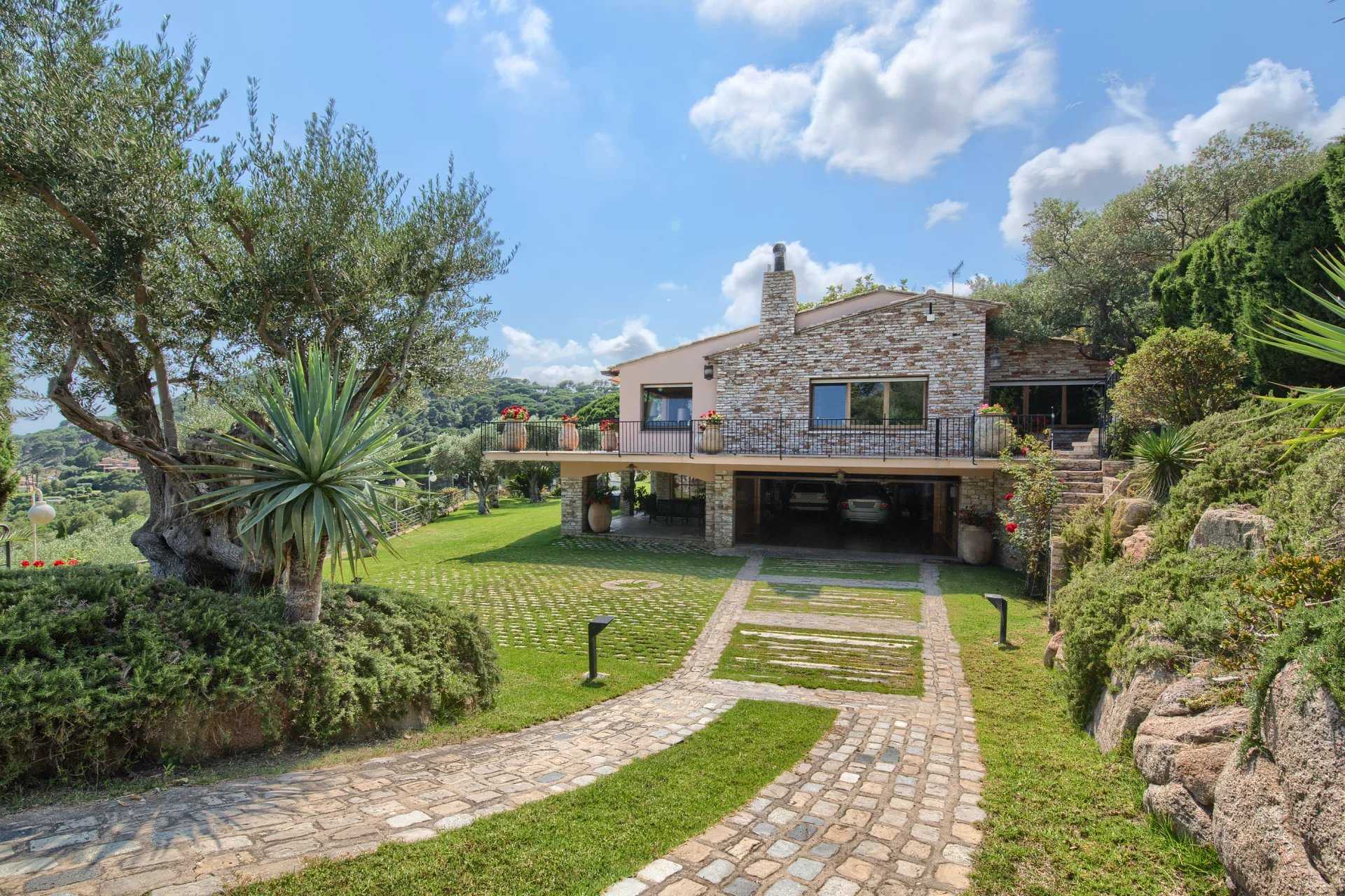 Villa Begur  -  ref 83547917 (picture 2)