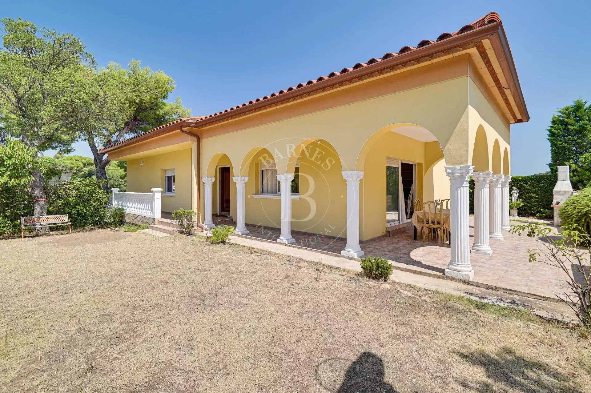 Villa Calonge  -  ref 85132104 (picture 1)