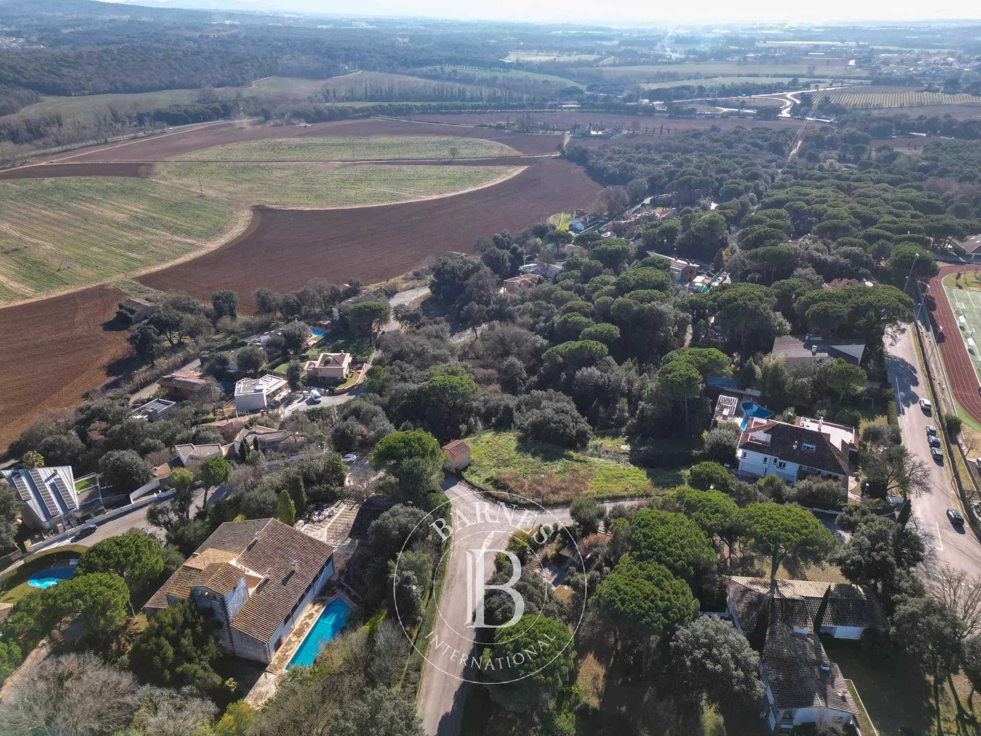 Building land Girona  -  ref 85597577 (picture 3)