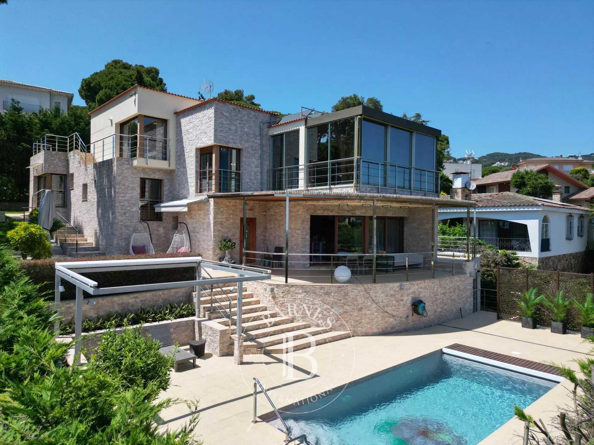 Villa Lloret de Mar  -  ref 85974257 (picture 1)