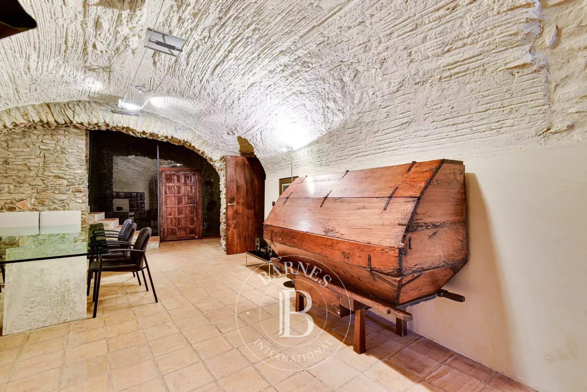 Monells  - Mas 4 Bedrooms - picture 13