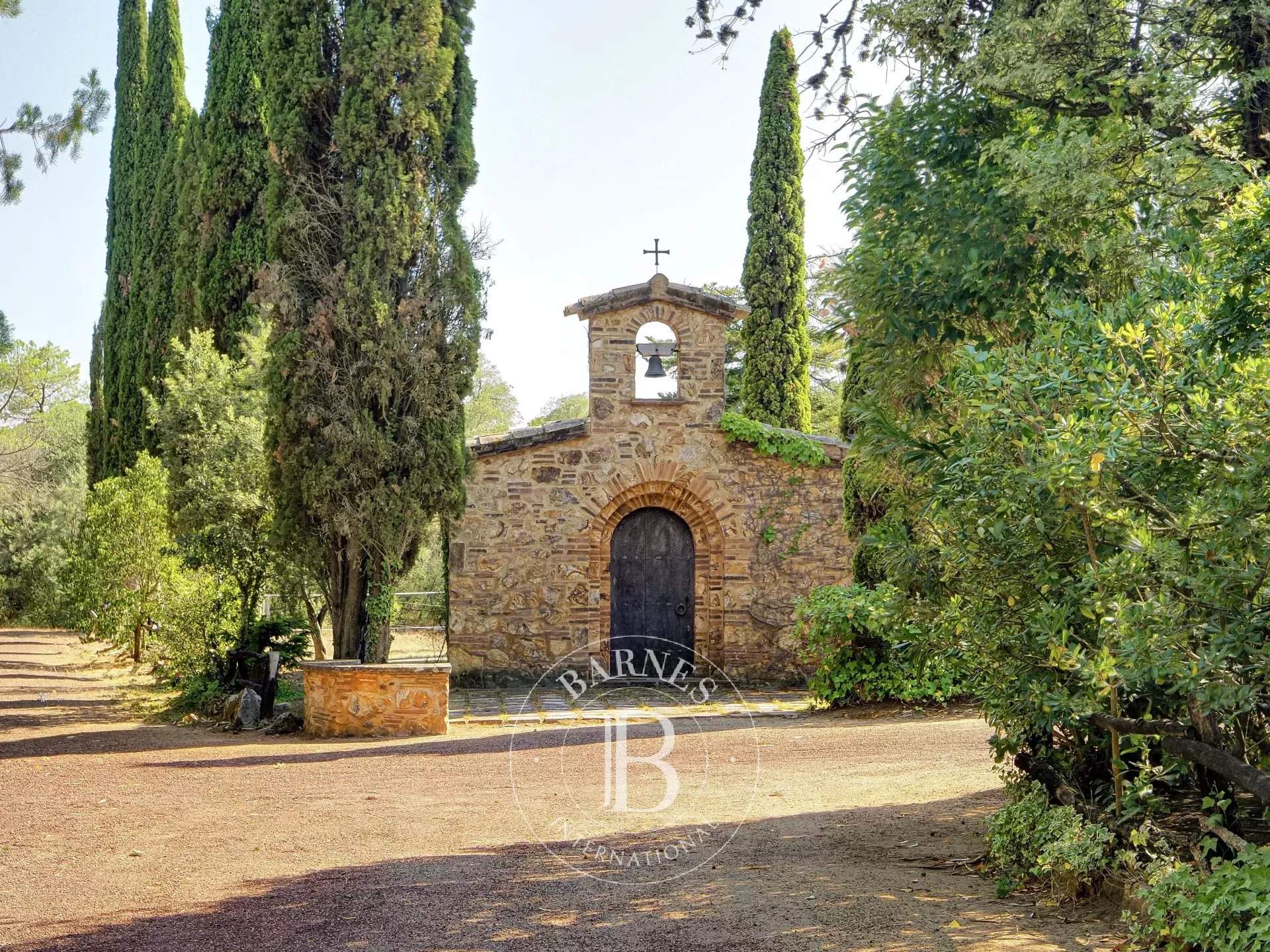 Caldes de Malavella  - Finca 10 Cuartos 10 Habitaciones - picture 4
