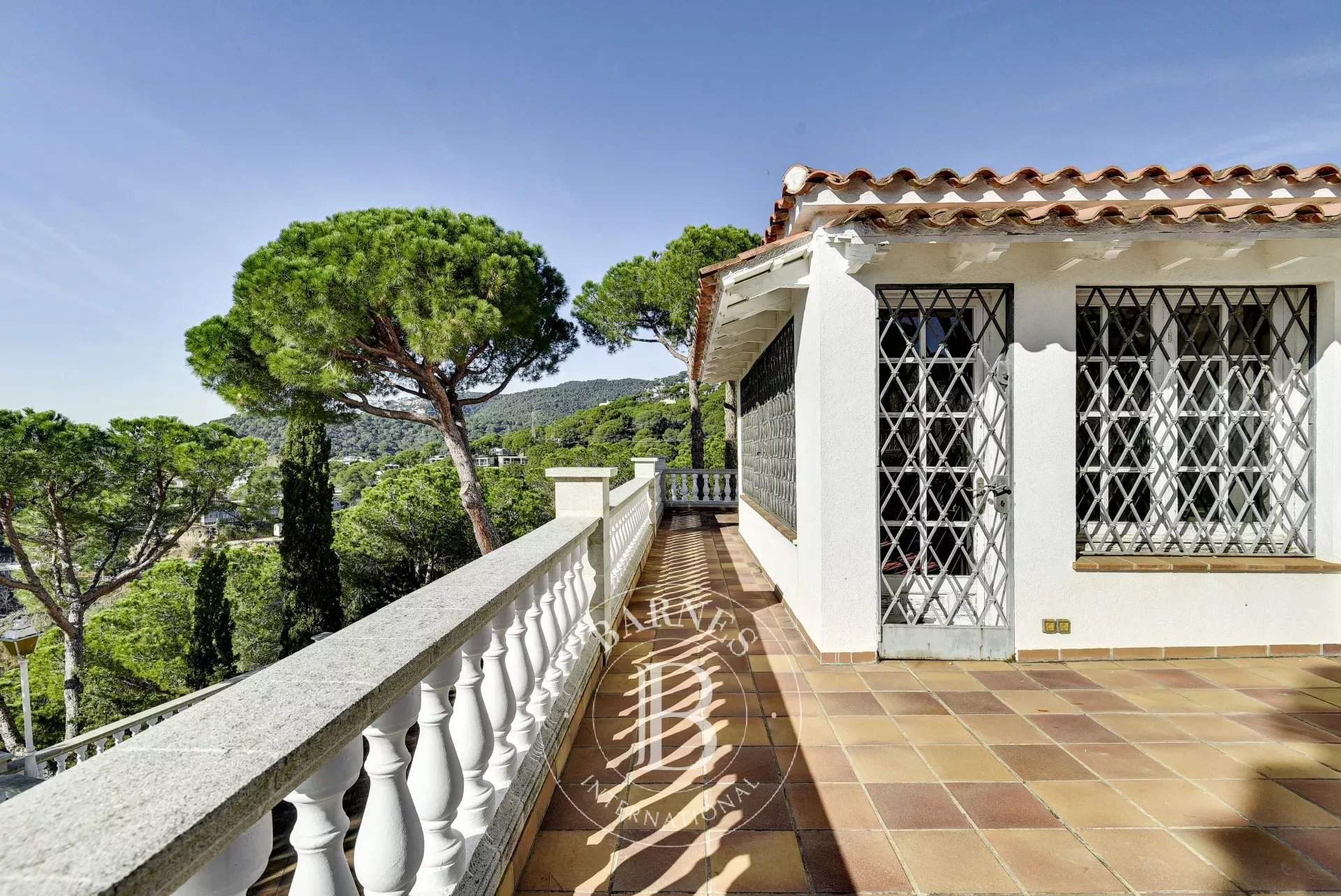 Lloret de Mar  - Casa 8 Cuartos 8 Habitaciones - picture 5