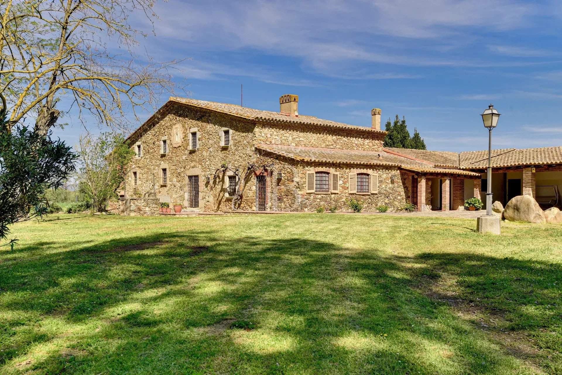 Llagostera  - Mas 6 Bedrooms - picture 1