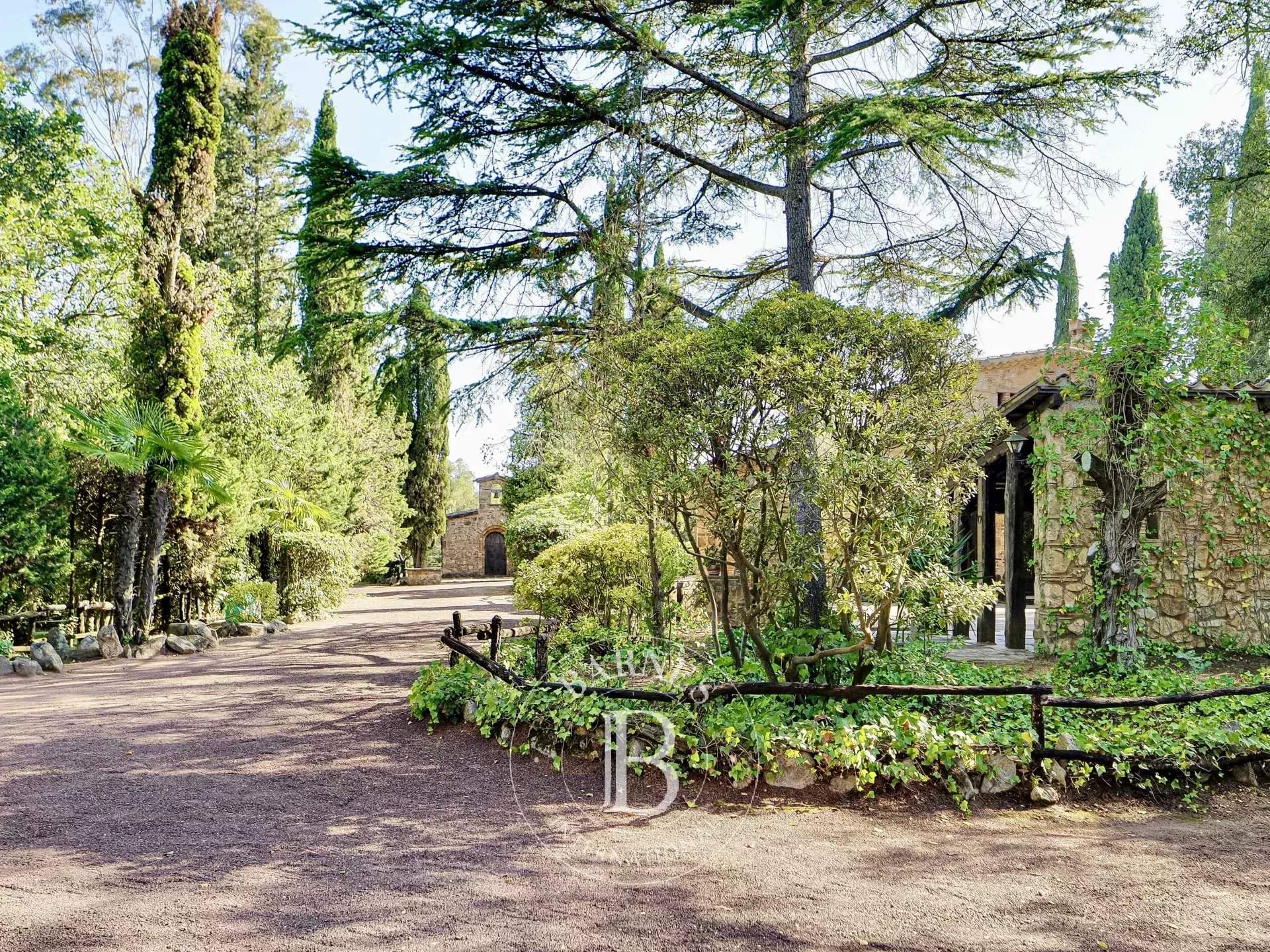 Caldes de Malavella  - Finca 10 Cuartos 10 Habitaciones - picture 18