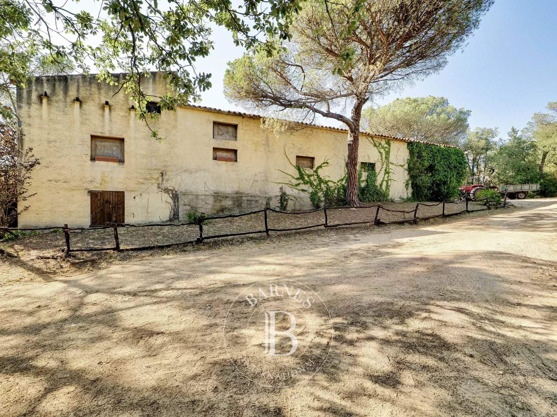 Caldes de Malavella  - Finca 10 Cuartos 10 Habitaciones - picture 20