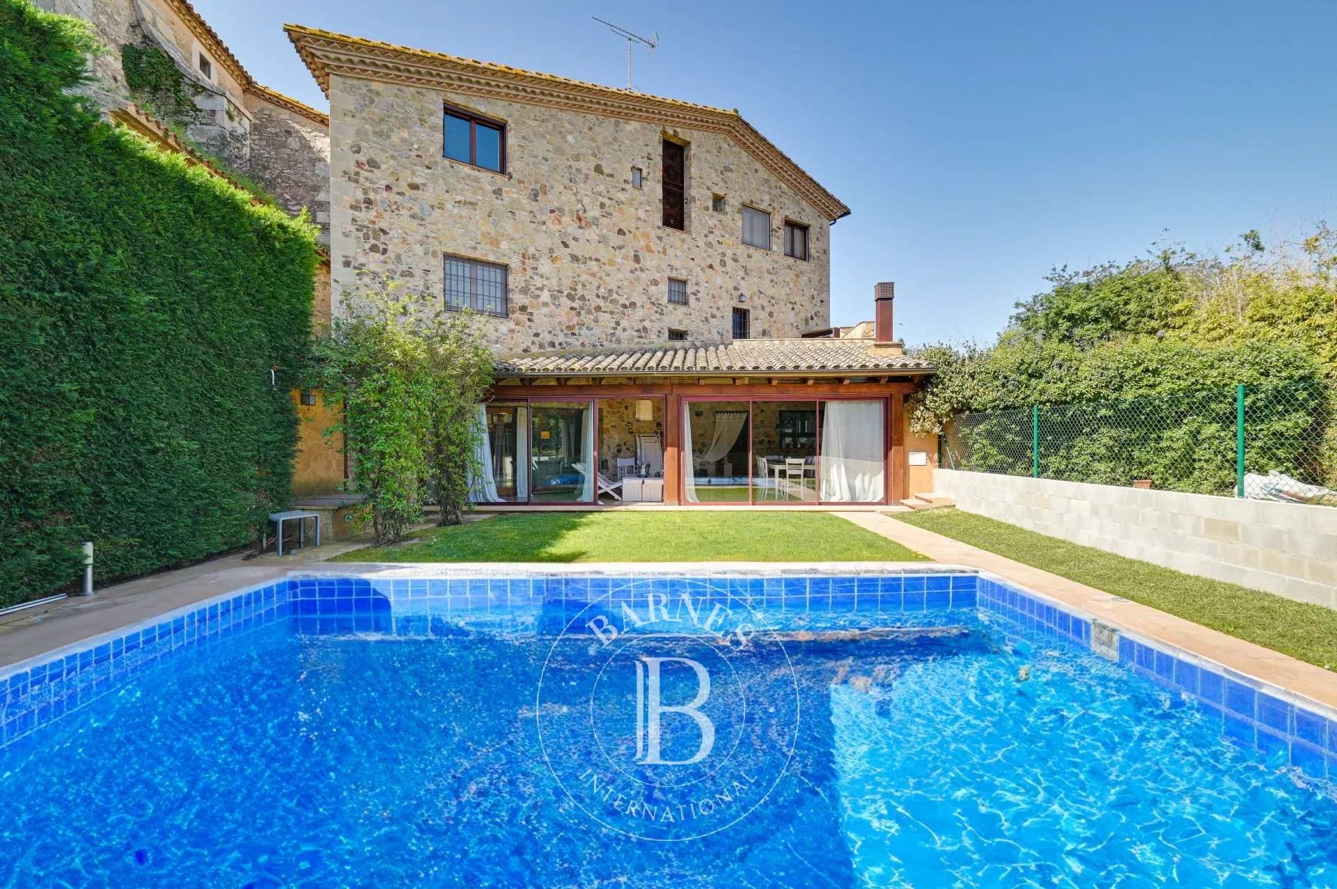 Torrent d'Emporda  - Maison de village  - picture 1